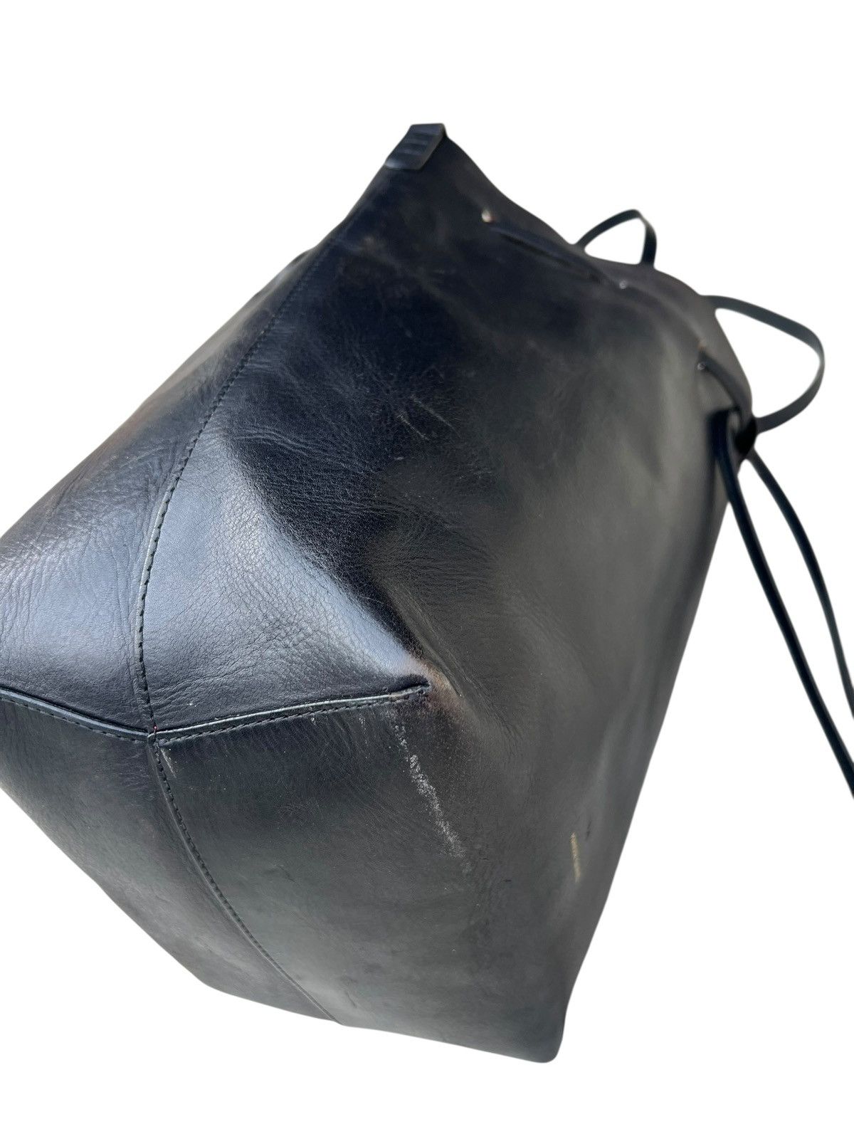 Mansur Gavriel Distressed Patina Black Leather Mansur Gavriel Sling Bag Size ONE SIZE - 12 Thumbnail