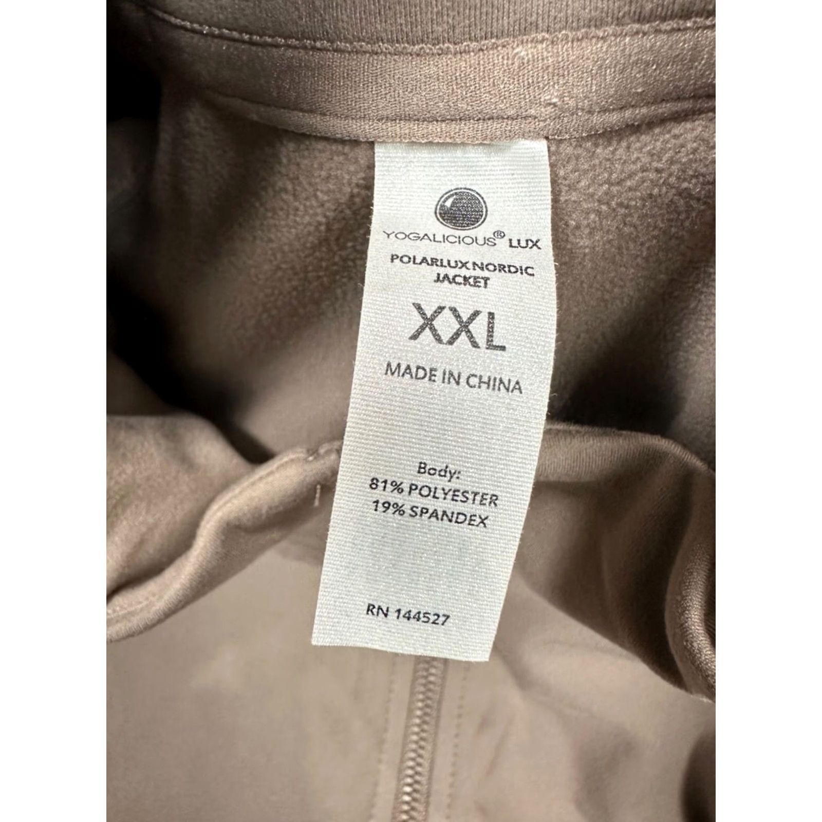 Vintage Yogalicious Lux Womens Zip Front Cropped Sweatshirt 2XL Tan Pockets Long Sleeve Size XXL / US 16-18 / IT 52-54 - 6 Thumbnail