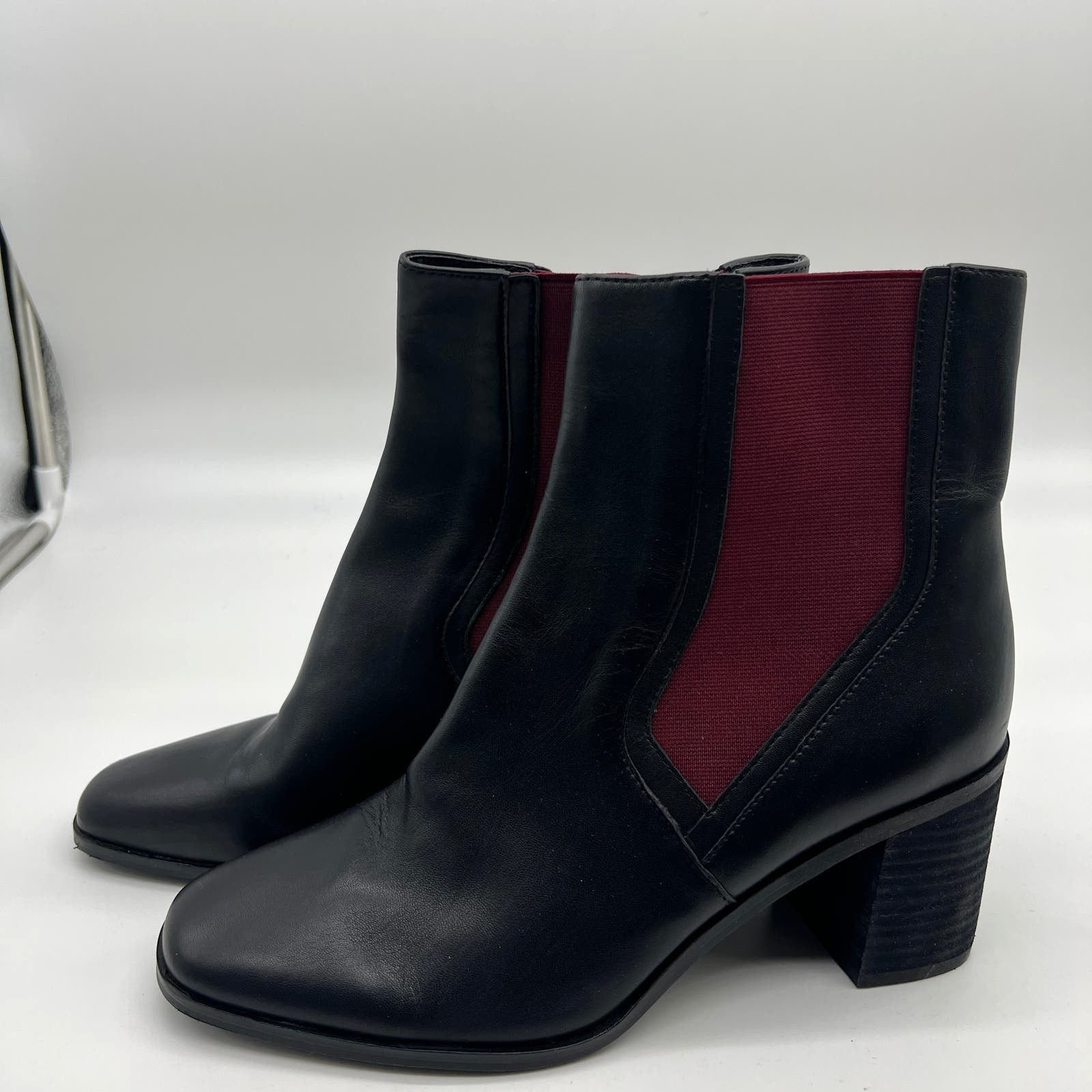 Other Lori Goldstein Collection Low Shaft Boot Size 9 M Size US 9 / IT 39 - 1 Thumbnail