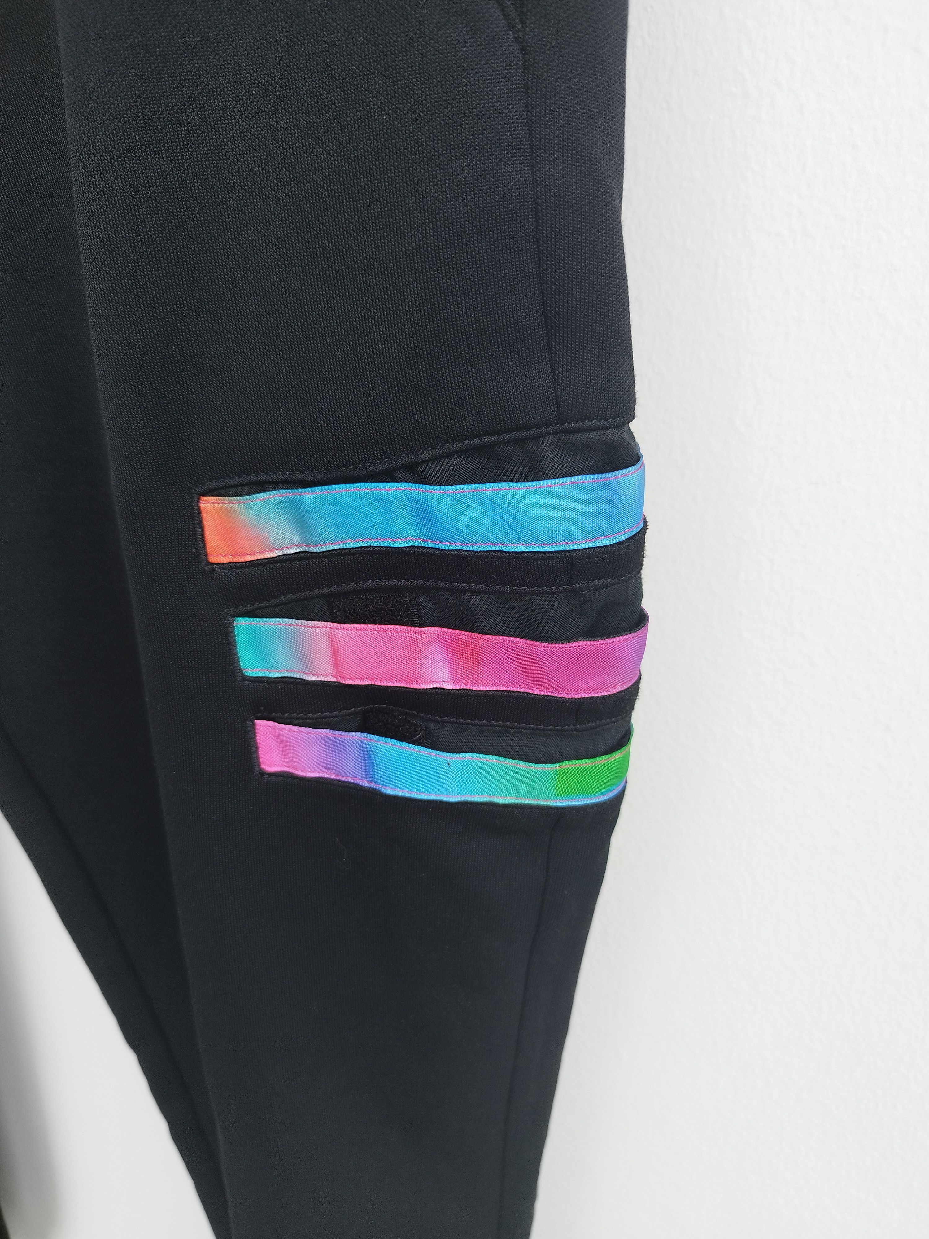 Y-3 Y-3 YOHJI YAMAMOTO x ADIDAS MULTI COLOR STRIPES JOGGER Size US 34 / EU 50 - 13 Thumbnail