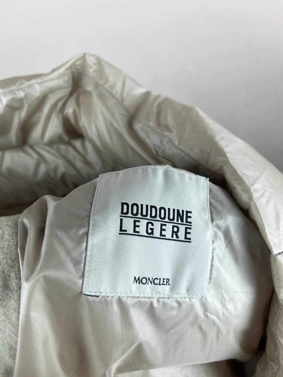 Moncler Moncler Torcyn Silver Down Puffer Jacket Mid-Length Size M / US 6-8 / IT 42-44 - 16 Thumbnail