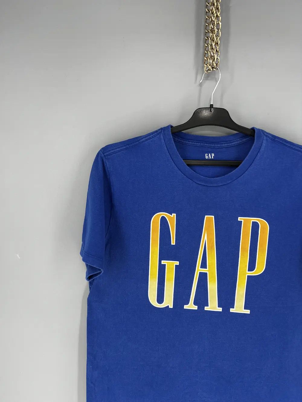 Gap Vintage Y2K Gap Logo T-Shirt Streetwear Fashion Size M Size US M / EU 48-50 / 2 - 4 Thumbnail