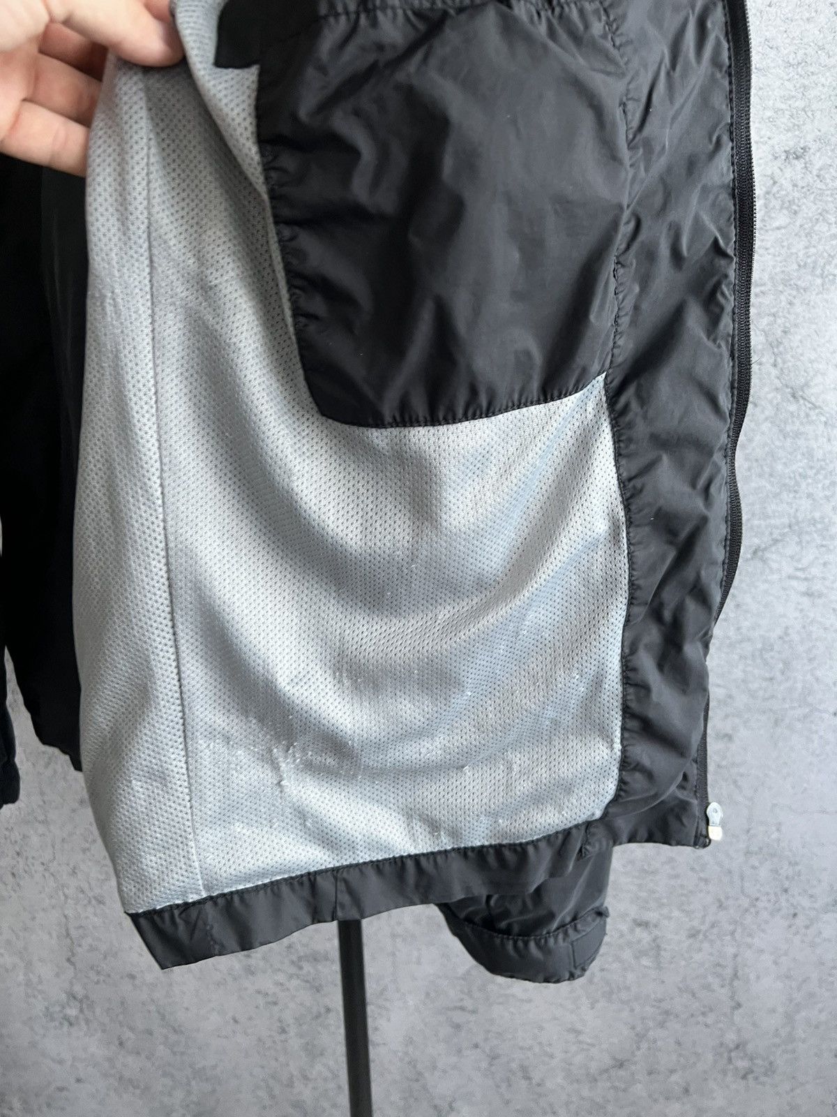 Billabong Vintage Billabong Windbreaker Nylon Jacket 2000s Gorpcore Size US M / EU 48-50 / 2 - 22 Thumbnail
