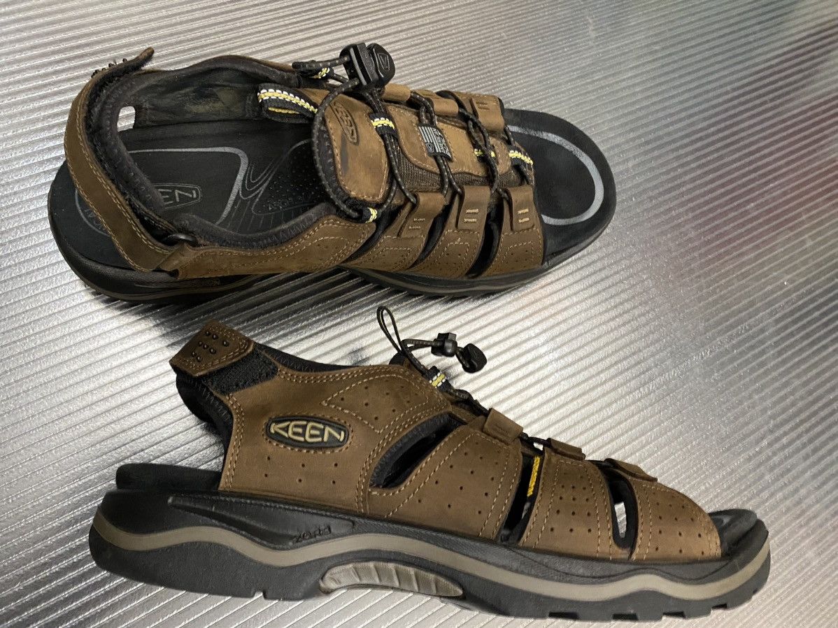 KEEN Keen 🇺🇸 Rialto Brown Leather Waterproof Hiking Sandals 11.5 Size US 11.5 / EU 44-45 - 11 Thumbnail