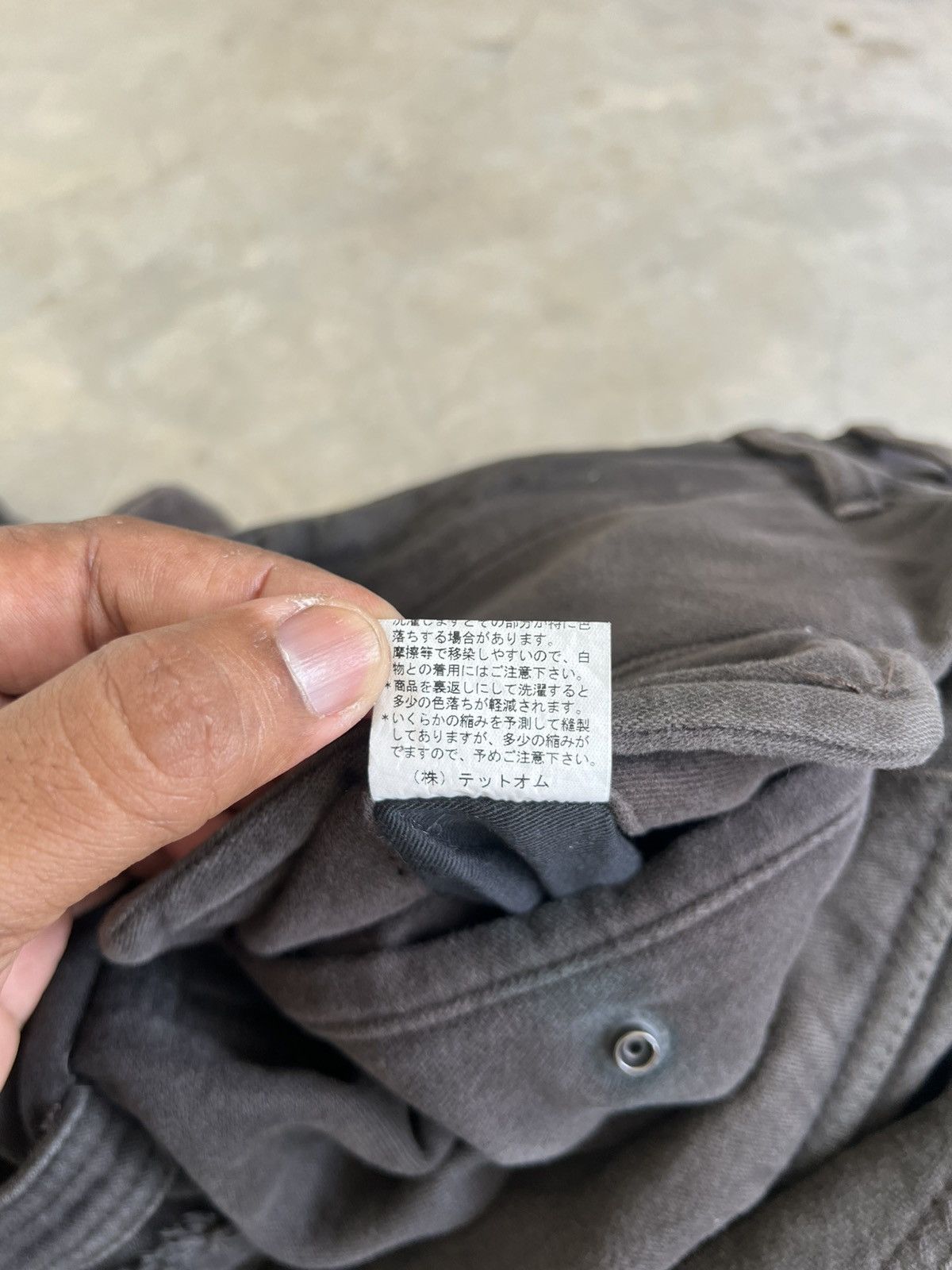 Tete Homme VINTAGE TETE HOMME Multi-Pocket Sun Faded Cargo Flare Pants Size US 32 / EU 48 - 10 Thumbnail