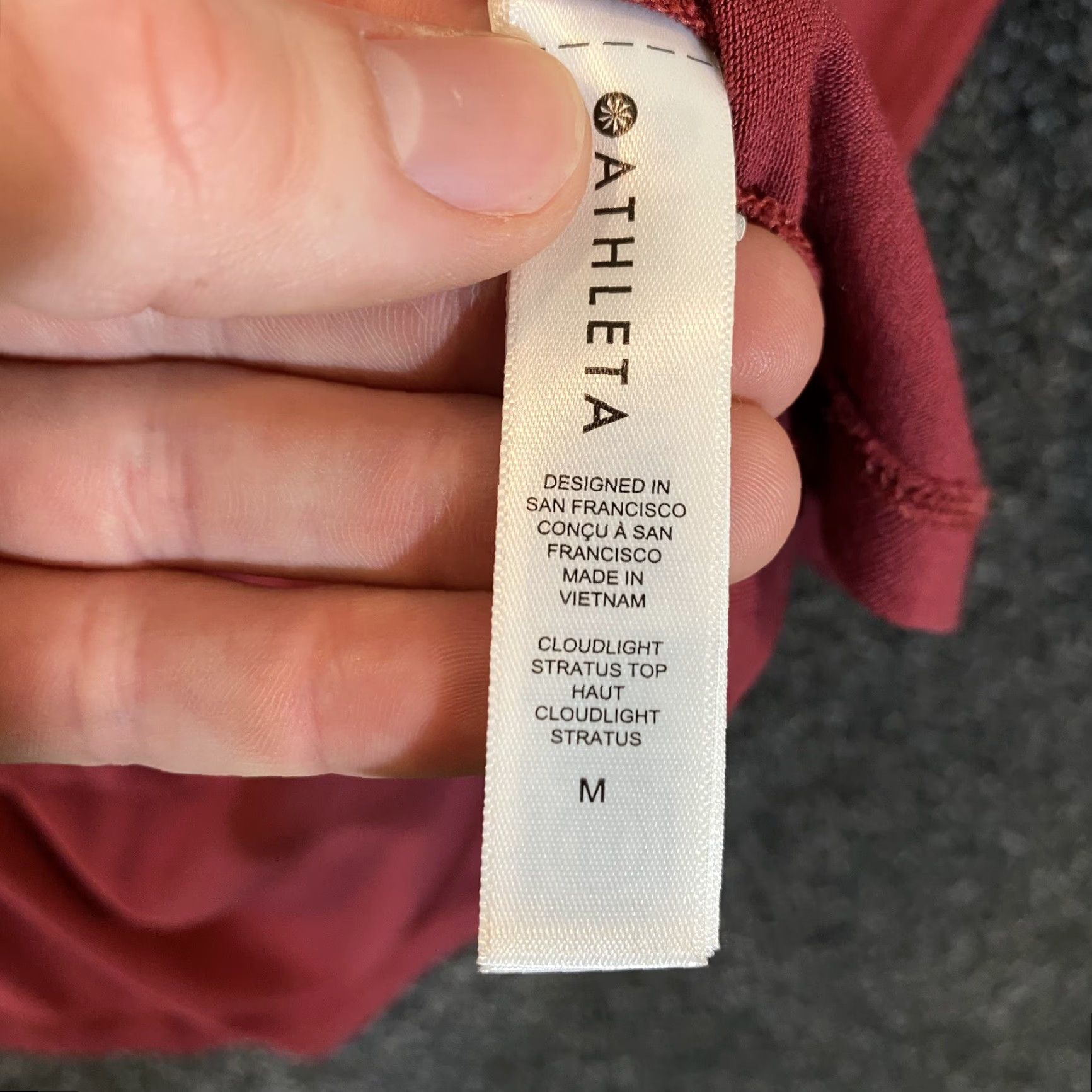 Athleta Athleta Shirt Women Medium Burgundy Red Long Sleeve Scoop Neck Size M / US 6-8 / IT 42-44 - 5 Thumbnail