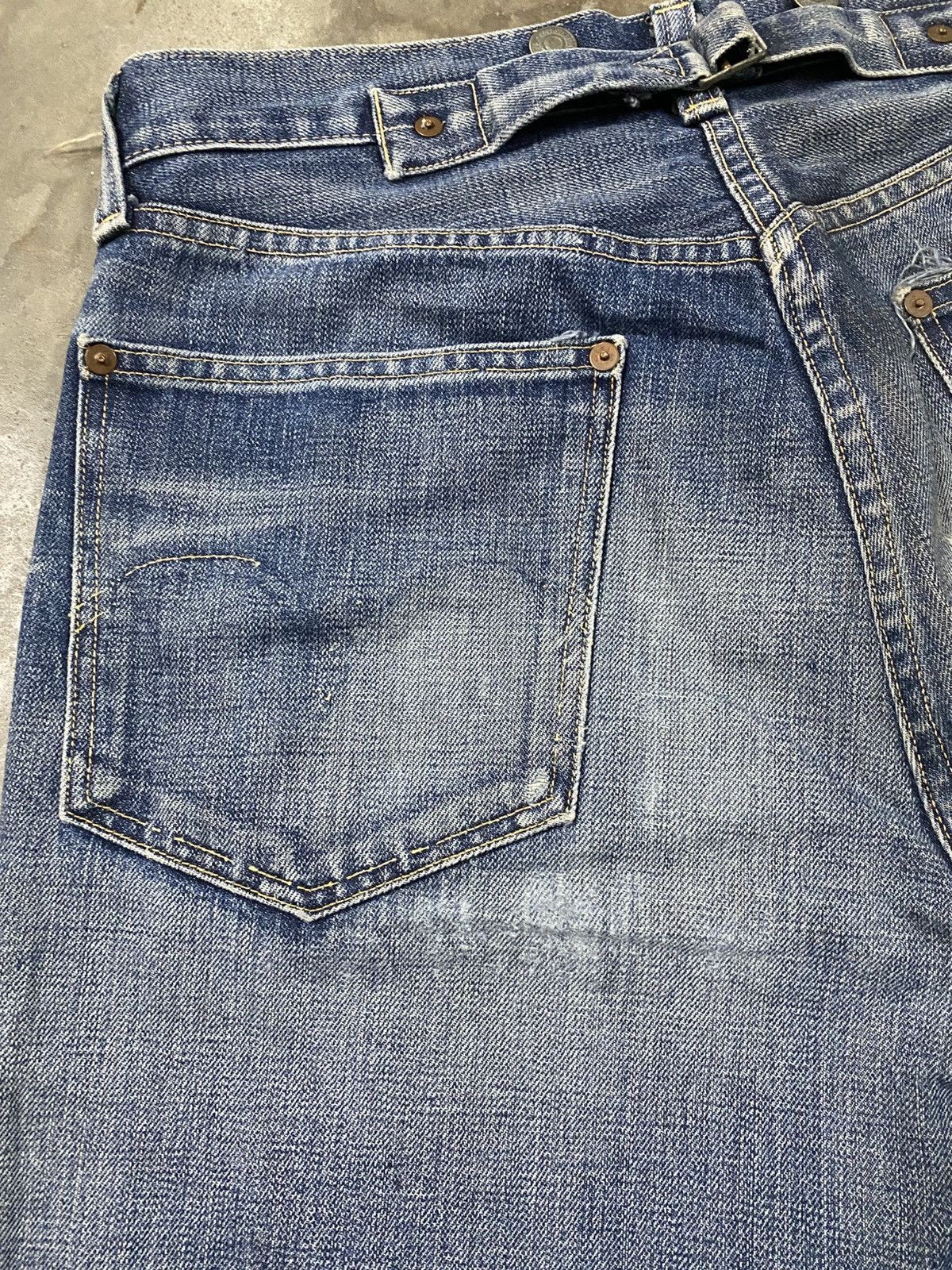 Levi's × Levi's Vintage Clothing × Vintage Vintage Levis 501XX Selvedge Buckle Back @226imn Size US 31 - 6 Thumbnail