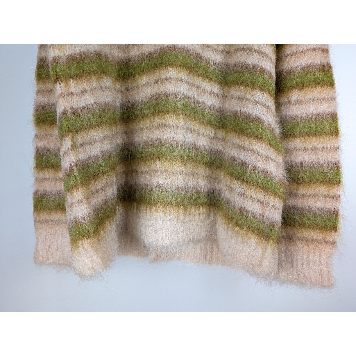 Marni o1rshd1 Iconic Brushed Stripe Cardigan in Light Camel Size US XL / EU 56 / 4 - 12 Thumbnail