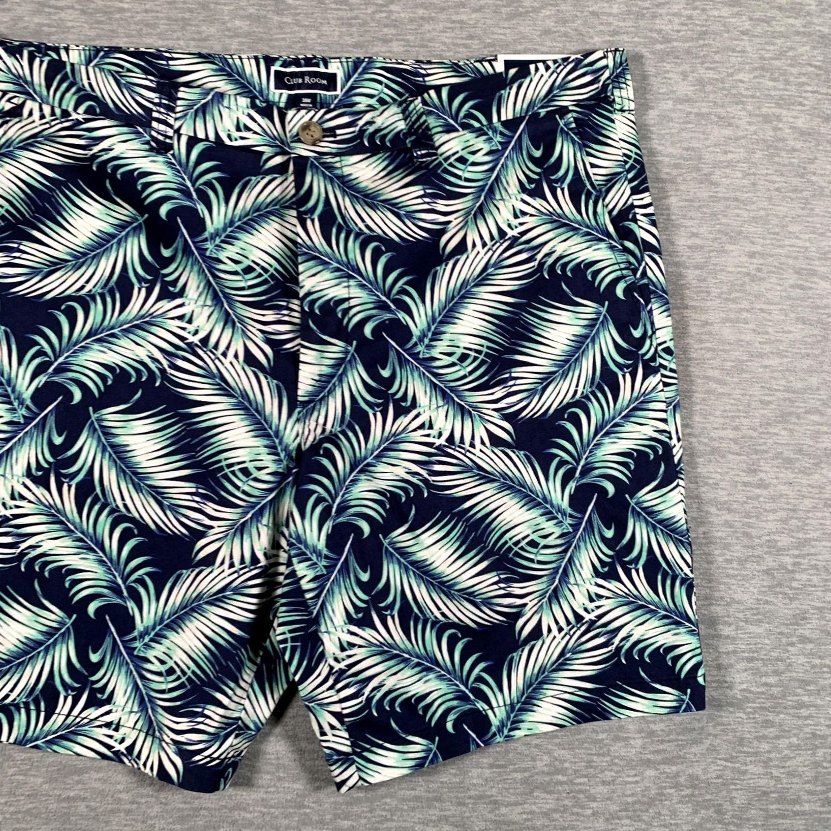 Club Room Club Room Shorts Mens 38 Blue Tropical Palm Leaf Chino 9 Inseam Stretch NWT Size US 38 / EU 54 - 2 Thumbnail