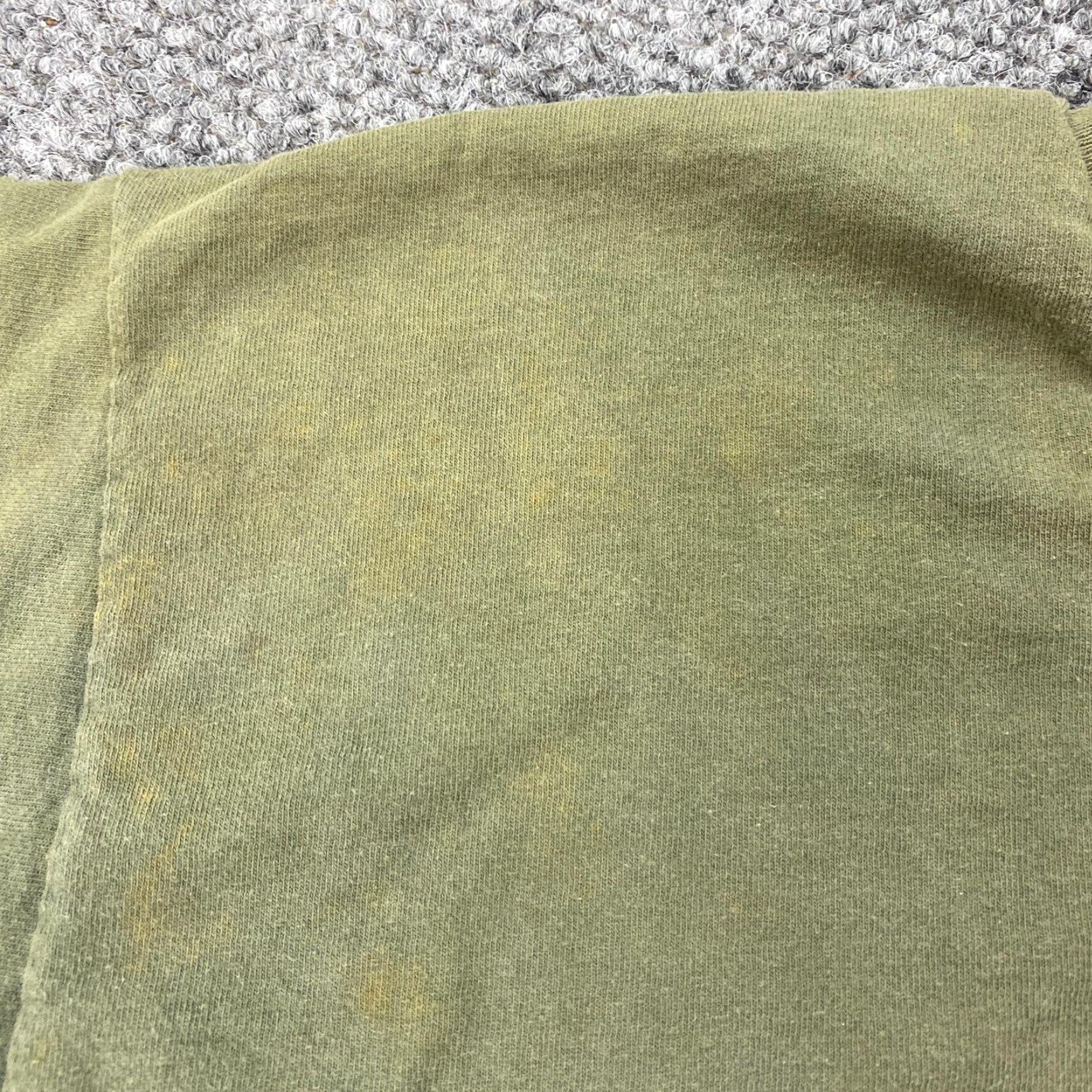 Fruit Of The Loom VINTAGE United States Army Ft Benning Shirt Mens XL Distressed 90s Cotton Graphic Print Crew Neck Short Sleeve Military Patriotic Man Clothing Size US XL / EU 56 / 4 - 7 Thumbnail