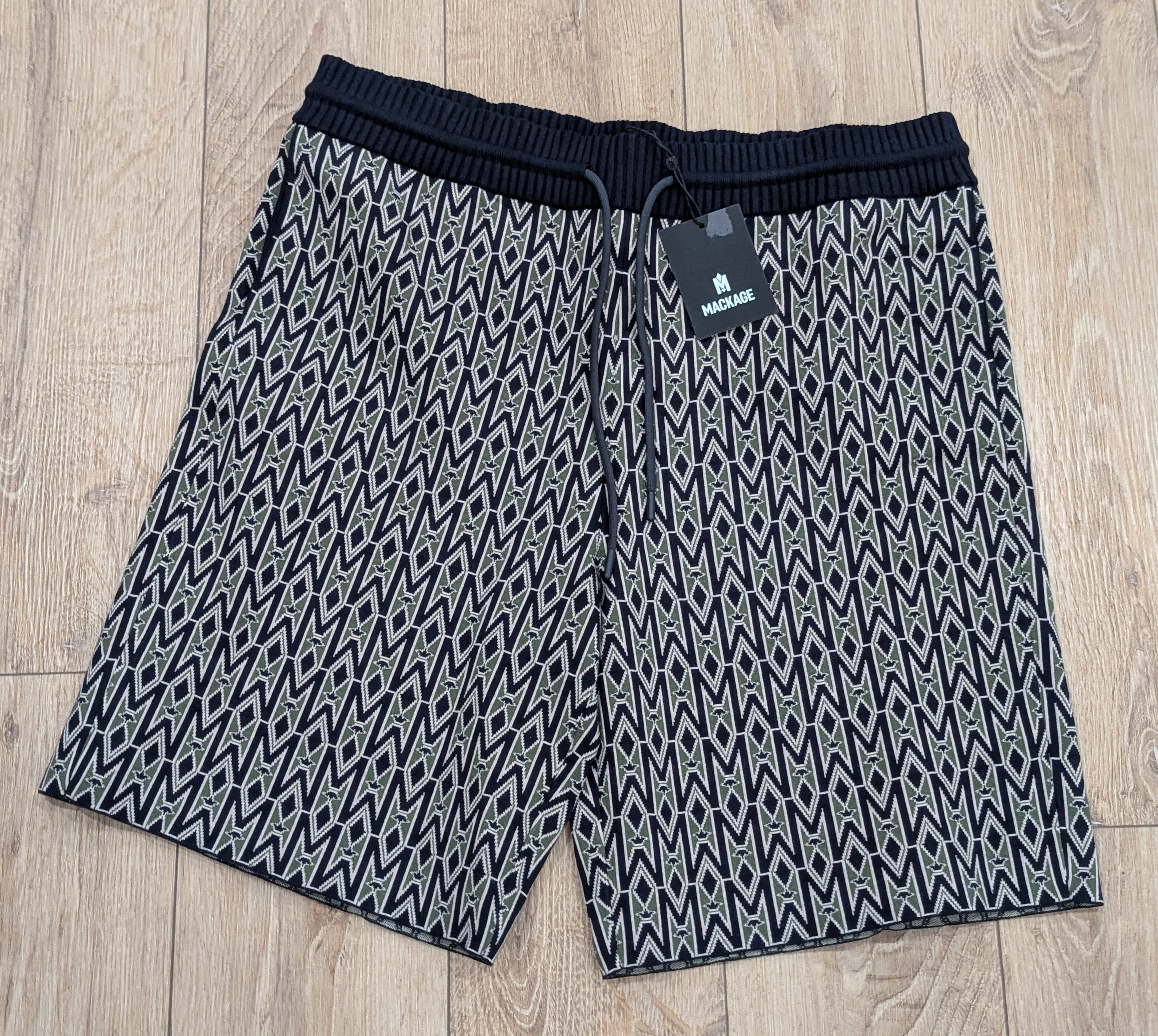 Mackage MACKAGE "Beecher" Jacquard Logo Shorts Navy XL Size US 36 / EU 52 - 1 Thumbnail