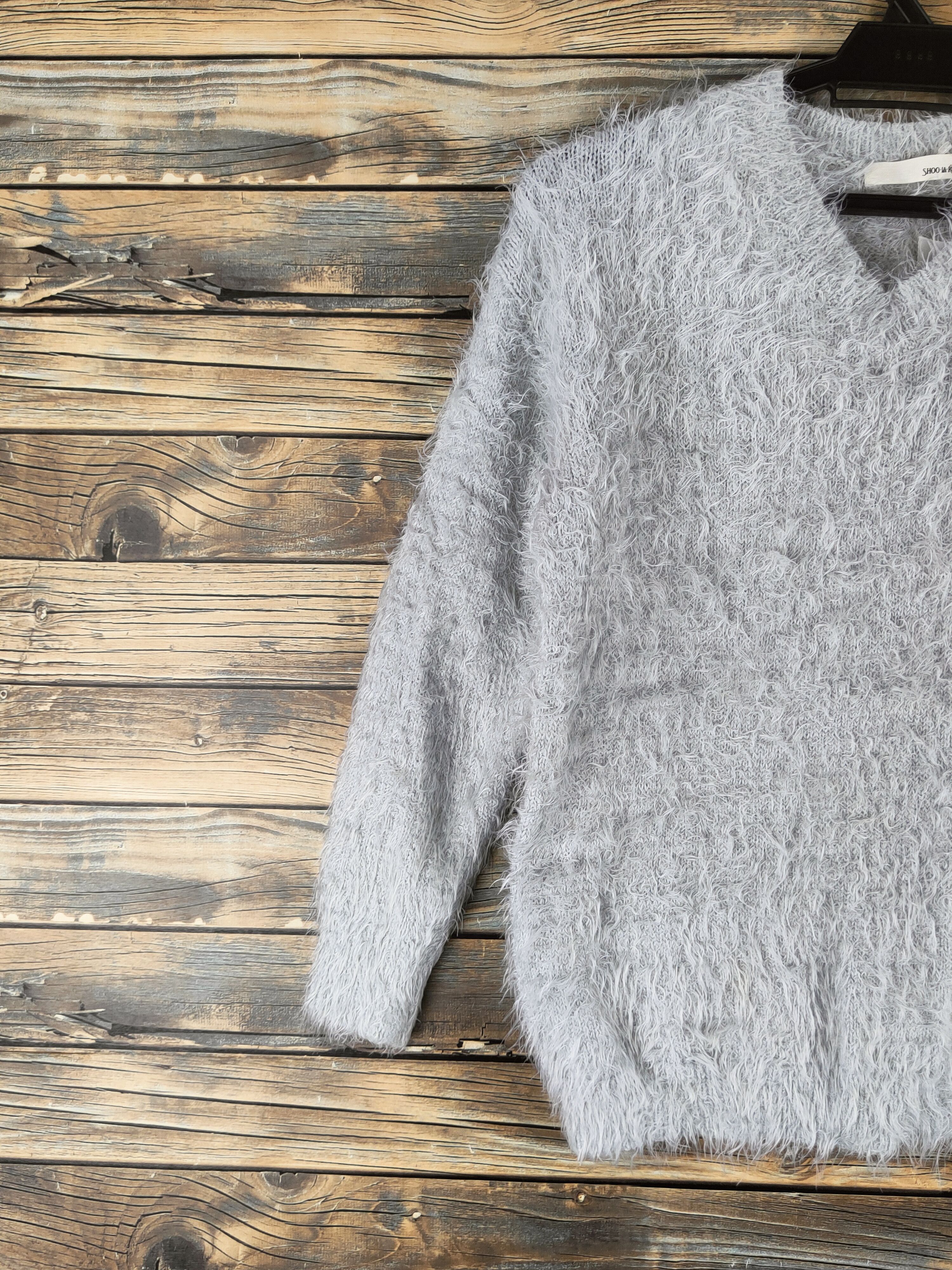 Japanese Brand DL Shoo La Rue Gray Fur Mohair Knitwear #46-521 Size S / US 4 / IT 40 - 3 Thumbnail
