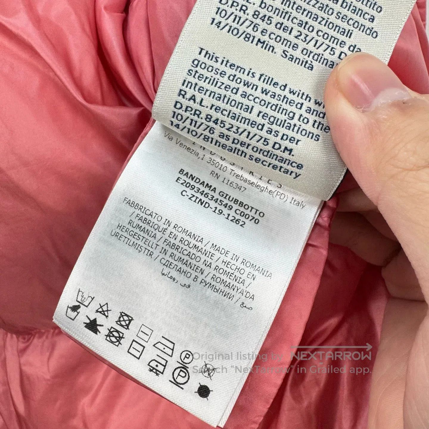 Moncler Moncler Pink Embroidered Logo Lapel Down Jacket. Size XS / US 0-2 / IT 36-38 - 8 Thumbnail