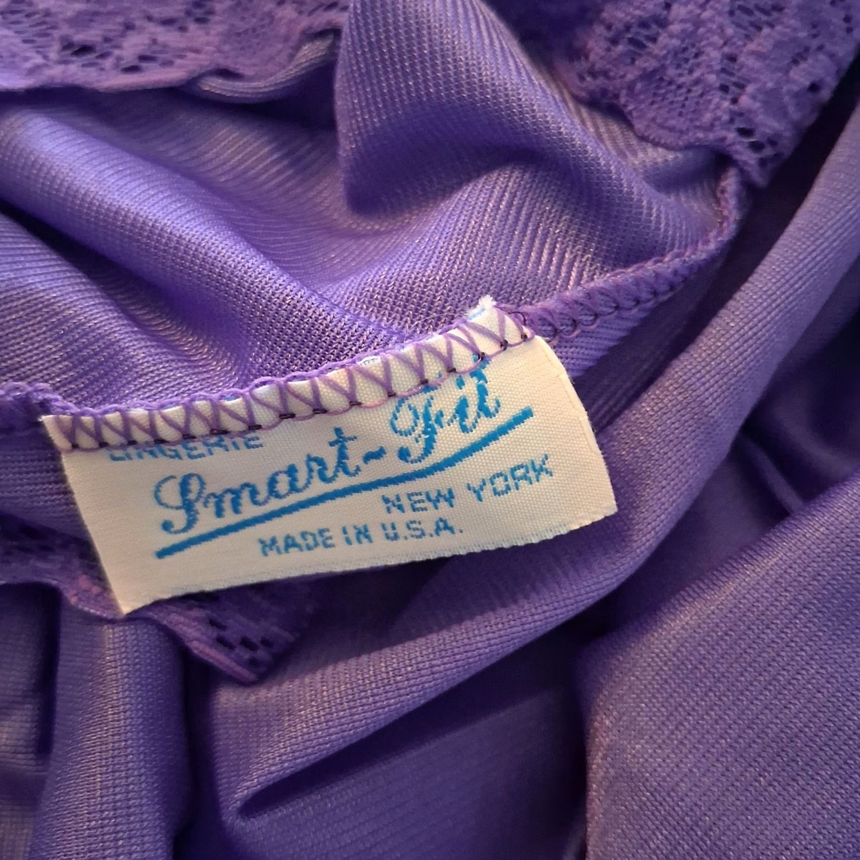 Vintage VINTAGE Smart Fit Purple Nightgown Maxi Nylon Lace Flutter USA Plus Size 26 W Womens Size ONE SIZE - 3 Thumbnail