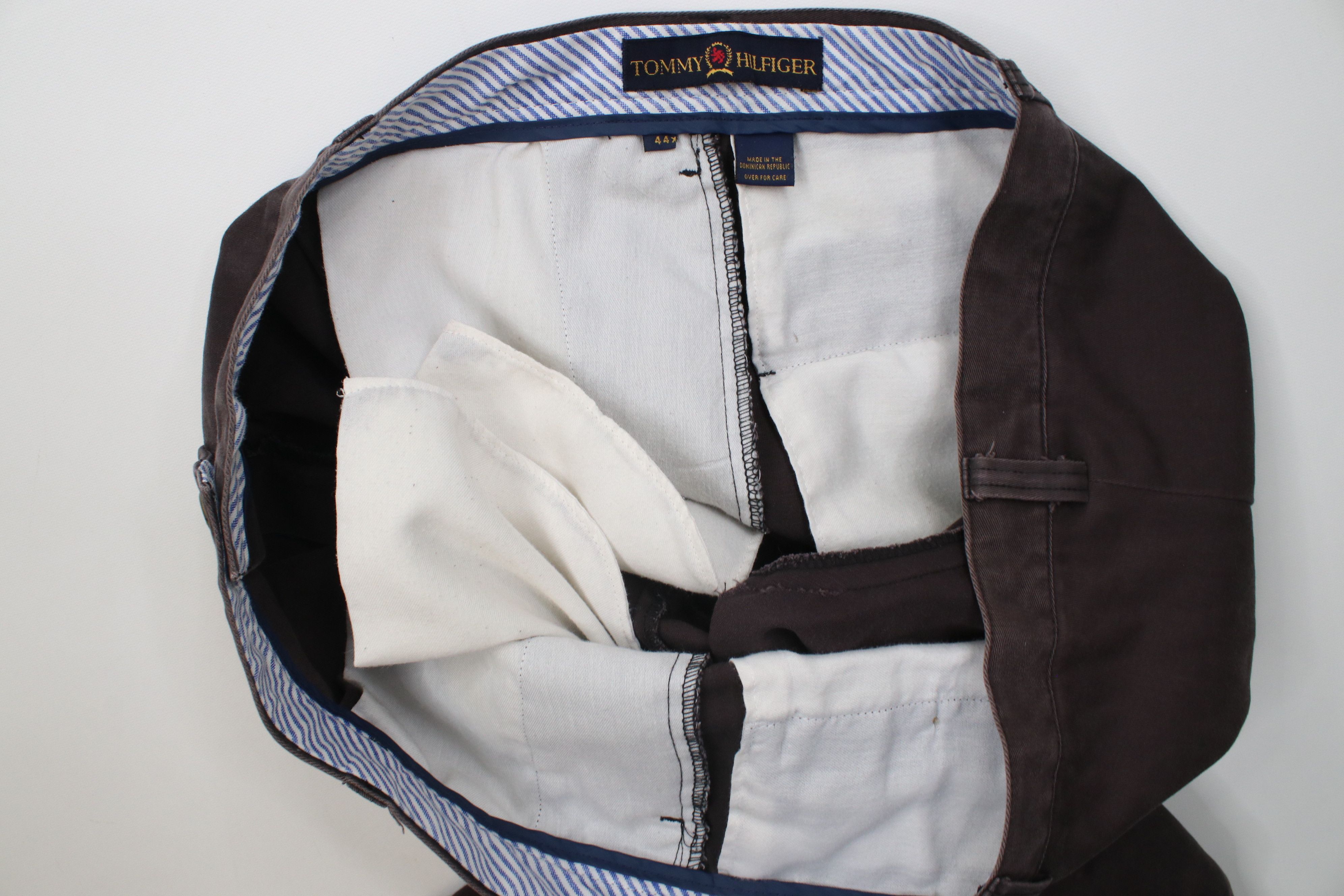Tommy Hilfiger Vintage 90s Tommy Hilfiger Baggy Wide Leg Chino Pants Brown Size US 44 / EU 60 - 9 Thumbnail
