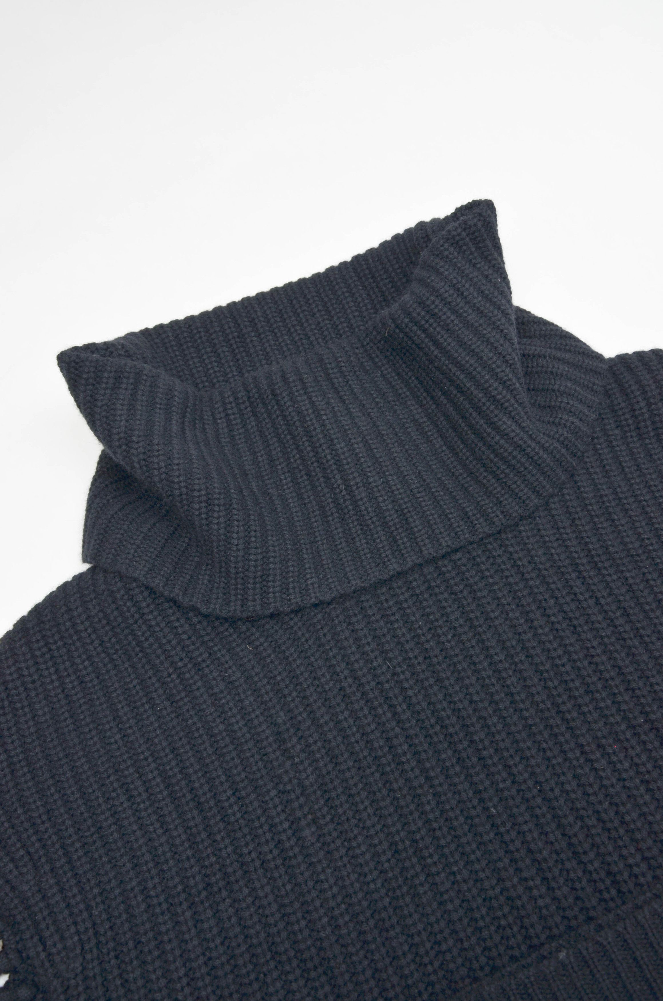 Ralph Lauren Ralph Lauren Black Wool Cashmere Poncho Sweater size M-L Size M / US 6-8 / IT 42-44 - 4 Thumbnail