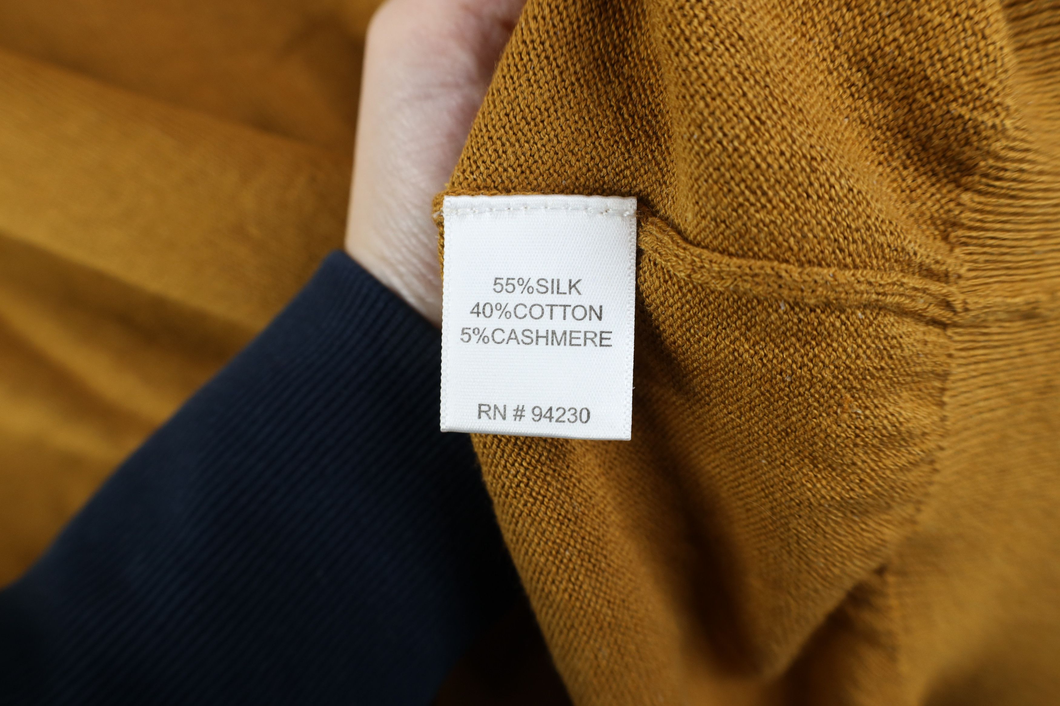 Paul Fredrick Paul Fredrick Wool Cashmere Knit Turtleneck Sweater Gold Size US M / EU 48-50 / 2 - 8 Thumbnail