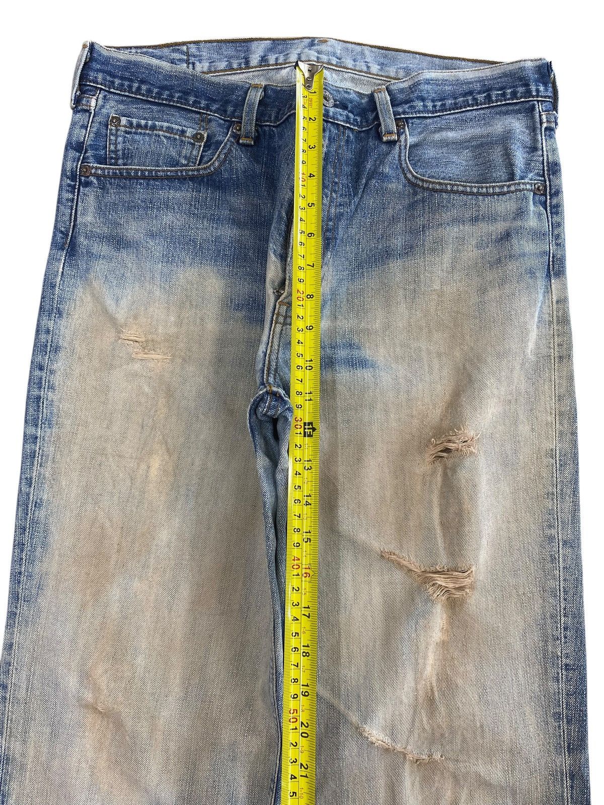 Levi's Vintage Levi’s Blue Faded Wash Style Ripped Jeans Size US 33 - 6 Thumbnail