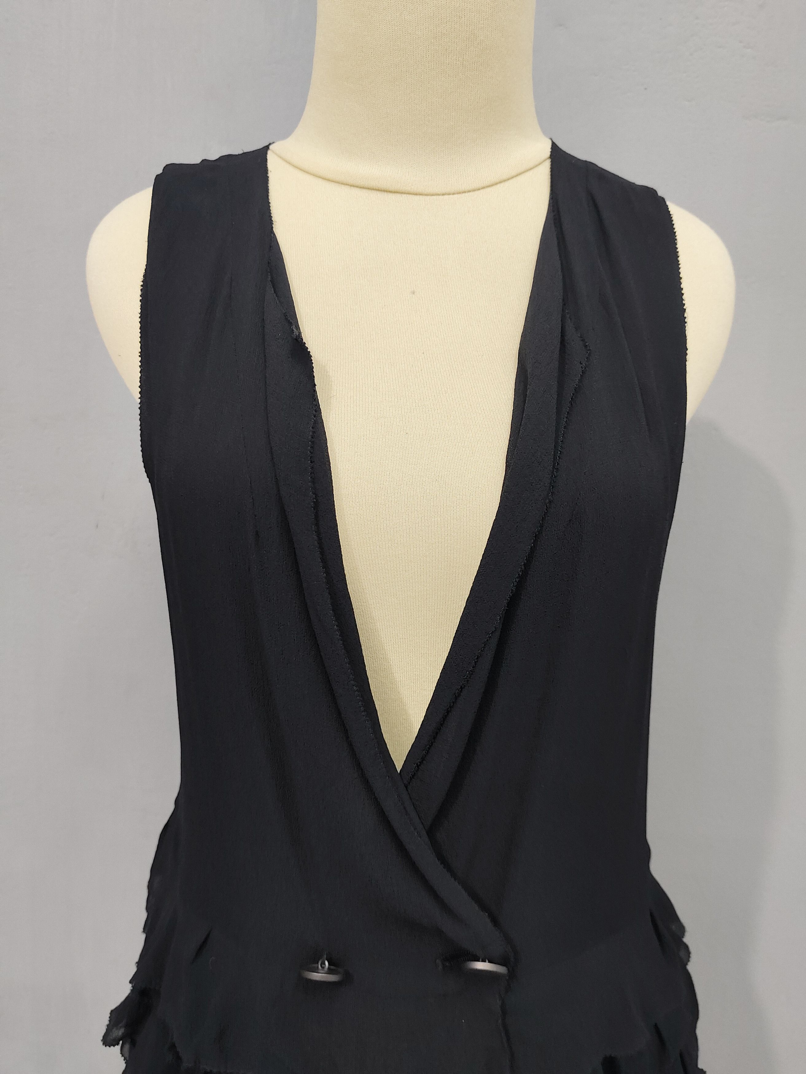 Japanese Brand Made in Heaven- Gothic Silk Deep V Ruffle Hem Vest Size M / US 6-8 / IT 42-44 - 2 Thumbnail