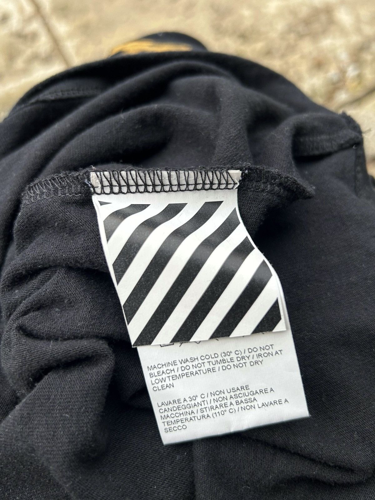 Off-White Off-White “Vampire Kiss” Impressionism Arrows LongSleeve Size US S / EU 44-46 / 1 - 15 Thumbnail