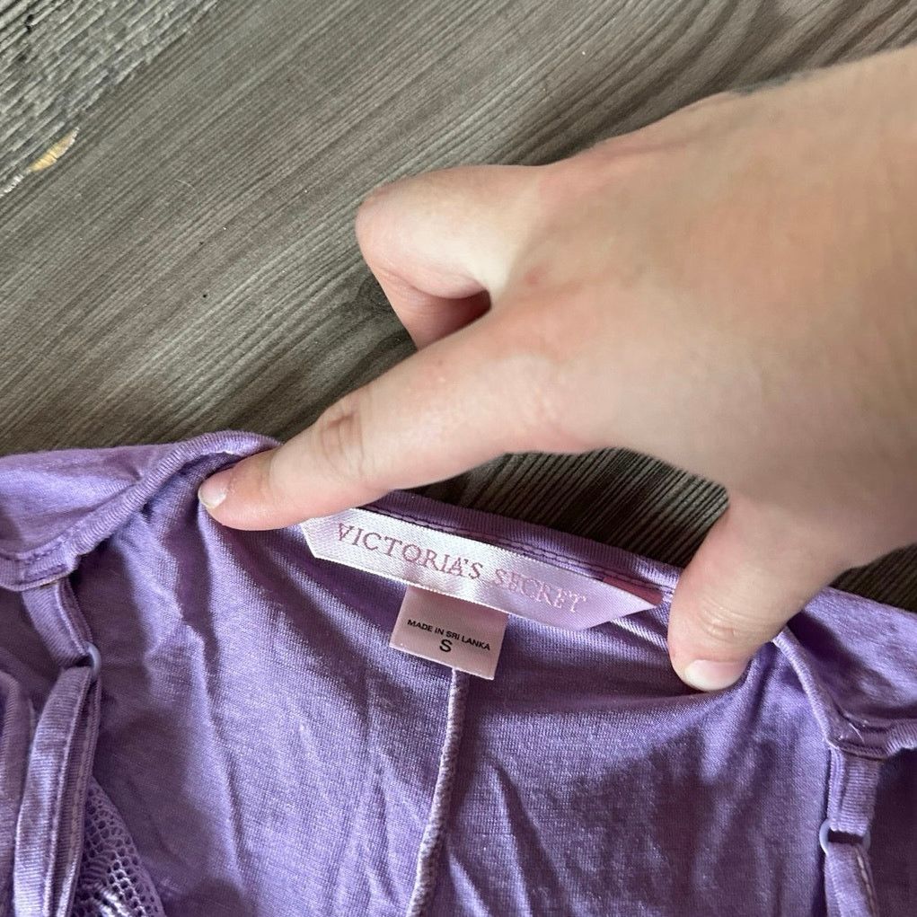 Victoria's Secret STAINED victorias secret light purple lace slip tank top Size ONE SIZE - 3 Thumbnail