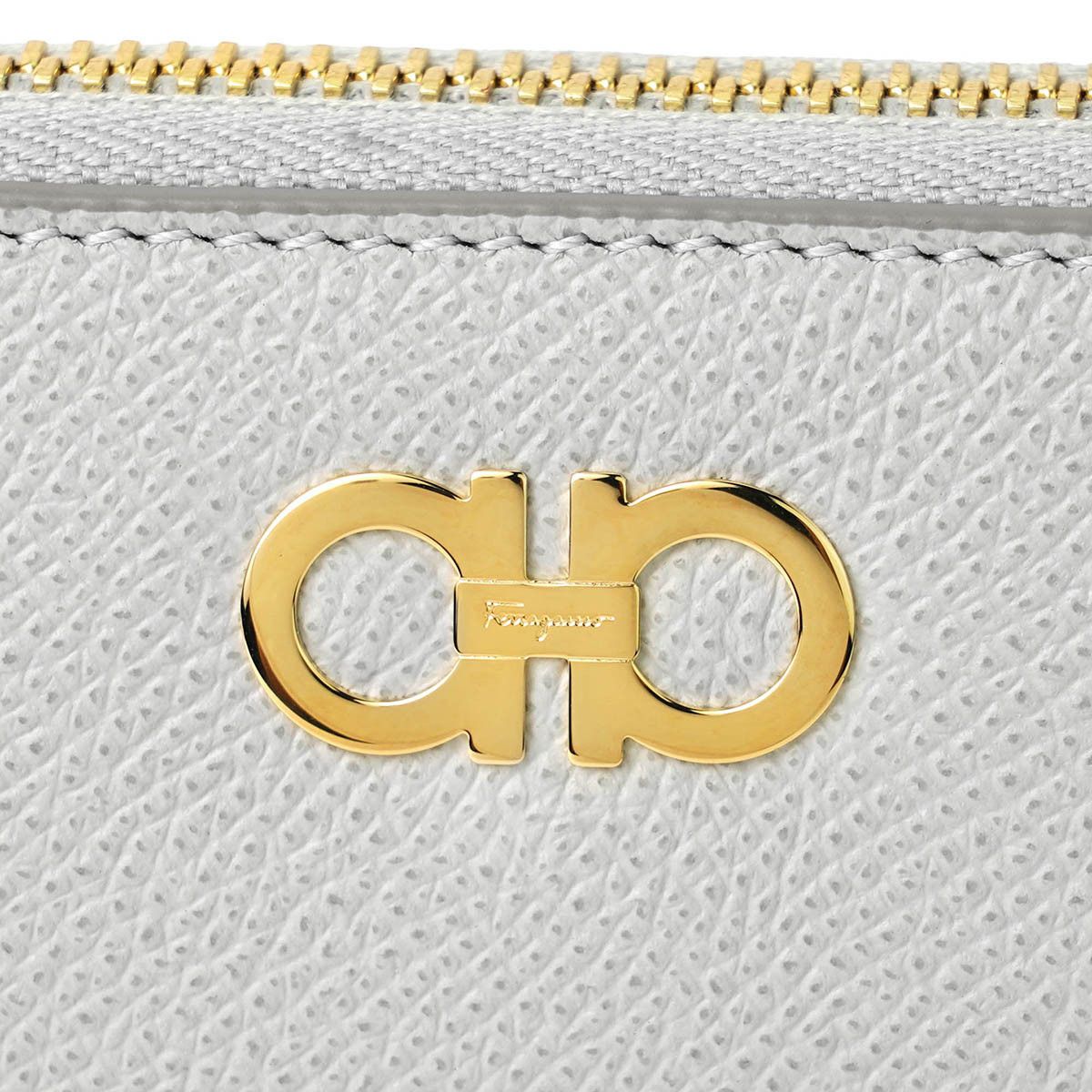 Salvatore Ferragamo o1s1rm0924 Size: OS / Calf Zip Around Wallet in Grey Size ONE SIZE - 6 Thumbnail