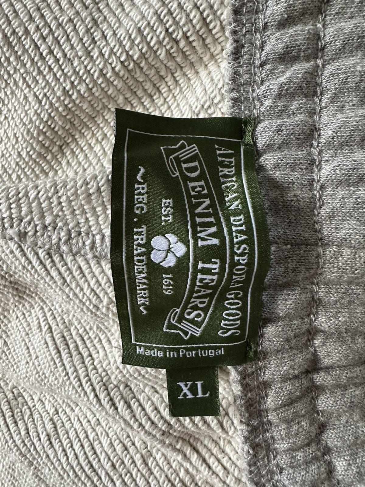 DENIM TEARS The Cotton Wreath Shorts Grey Size US 36 / EU 52 - 5 Thumbnail