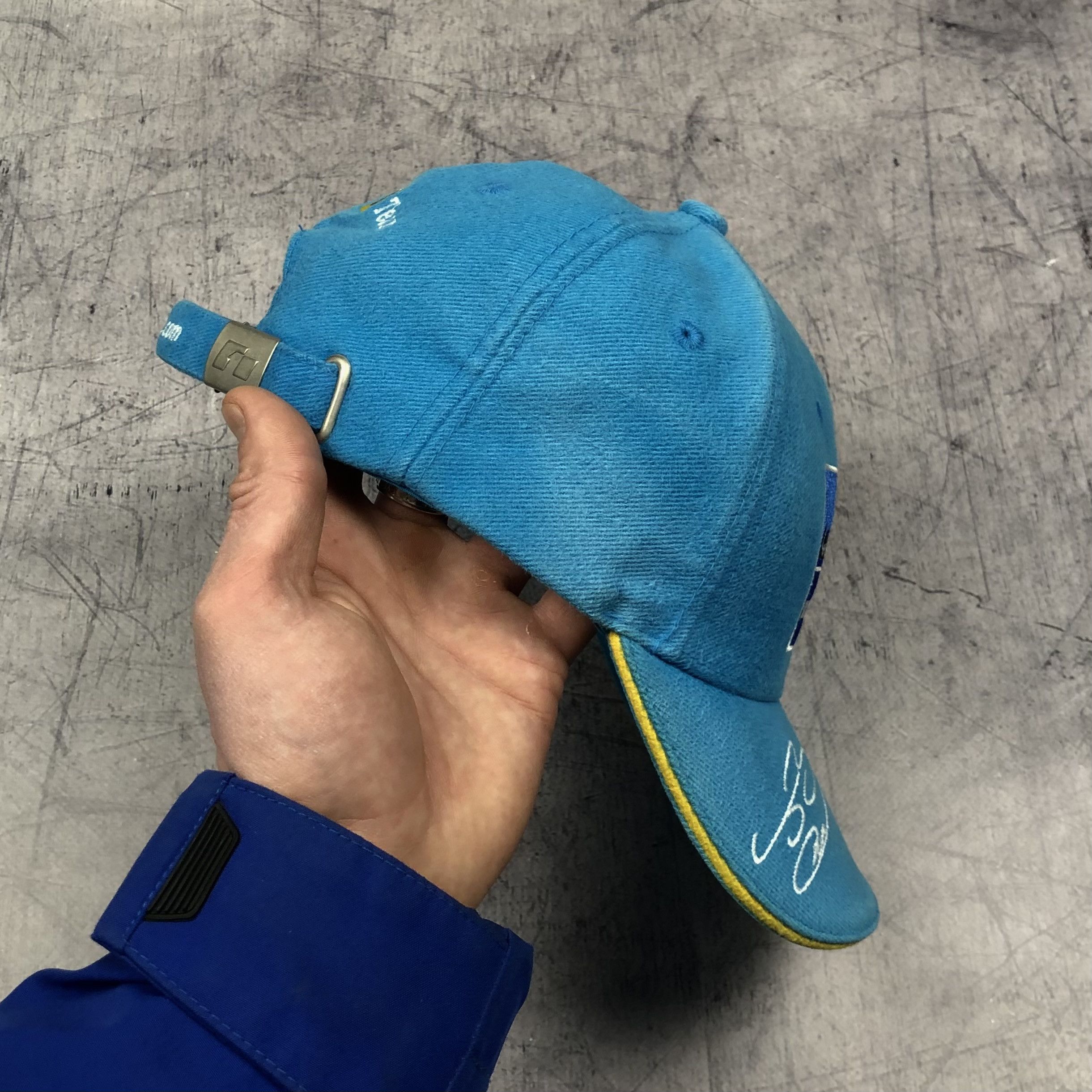 NASCAR Vintage Mild Seven Renault F1 Team Cap Size ONE SIZE - 4 Thumbnail