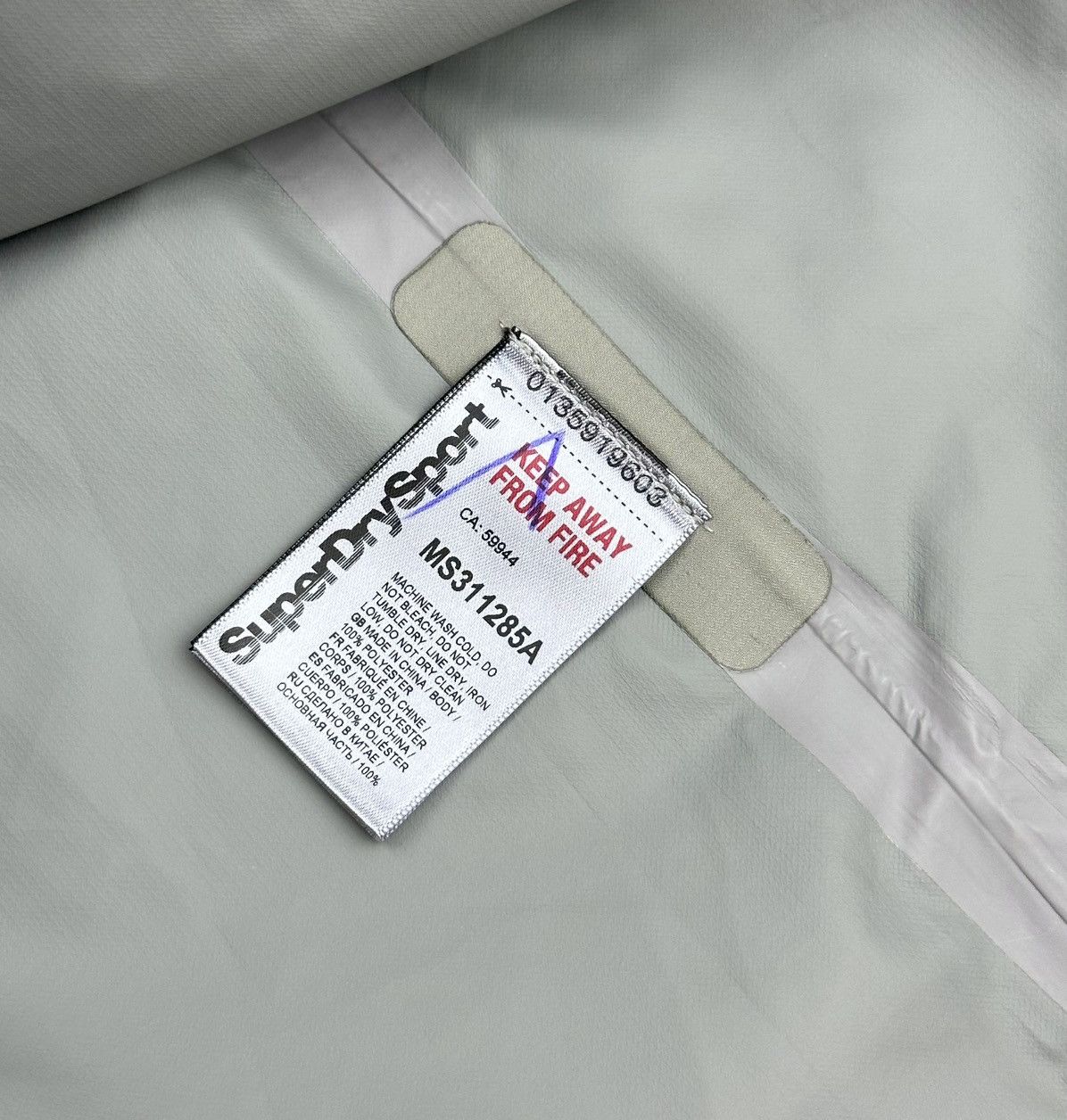 Superdry Superdry Sport Men’s Waterproof Jacket Size M Windbreaker Size US M / EU 48-50 / 2 - 17 Thumbnail