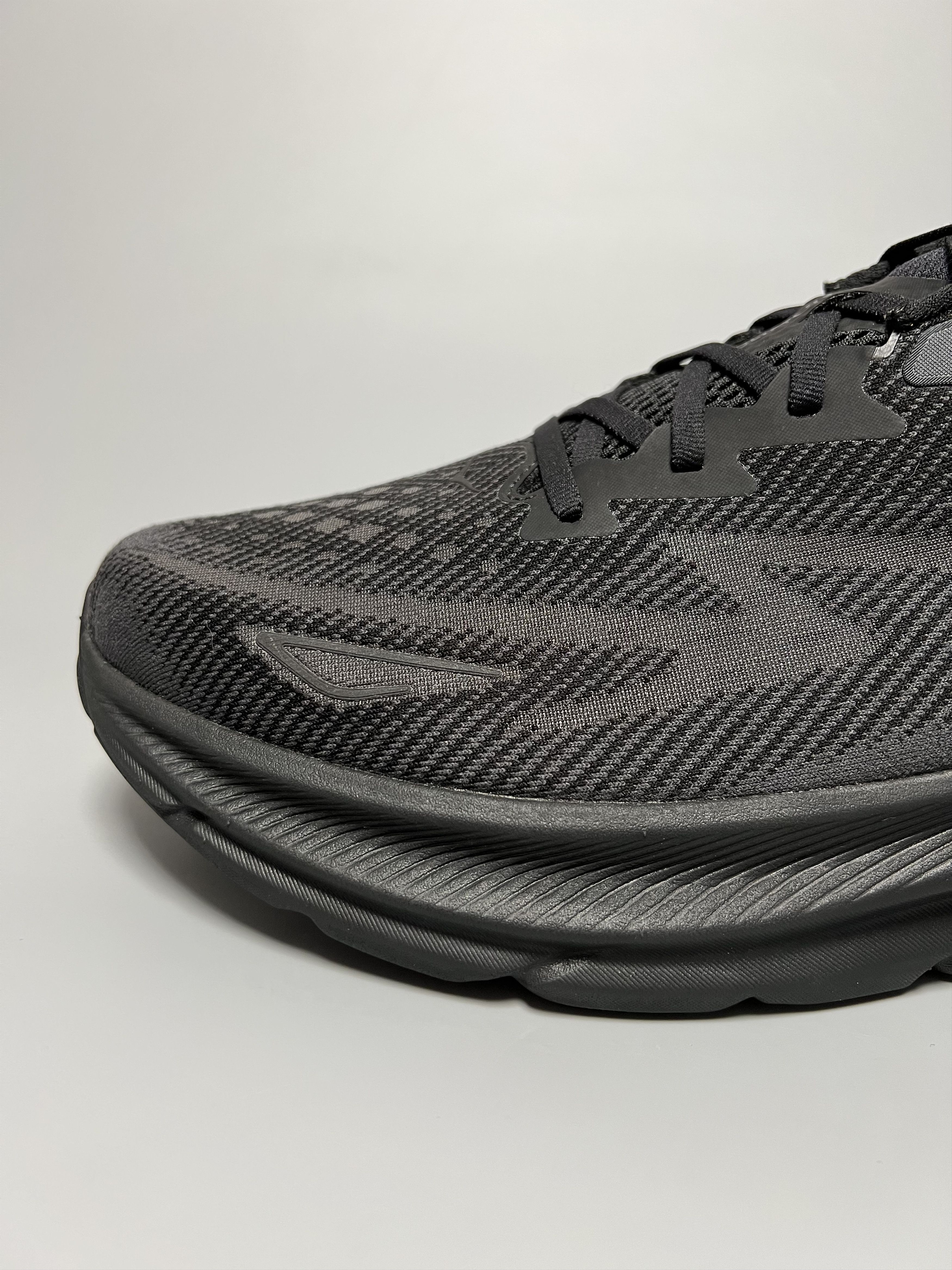 Hoka 15D Hoka One One Clifton 9 Men's Running Shoes Walking Gym Size US 15 / EU 48 - 8 Thumbnail
