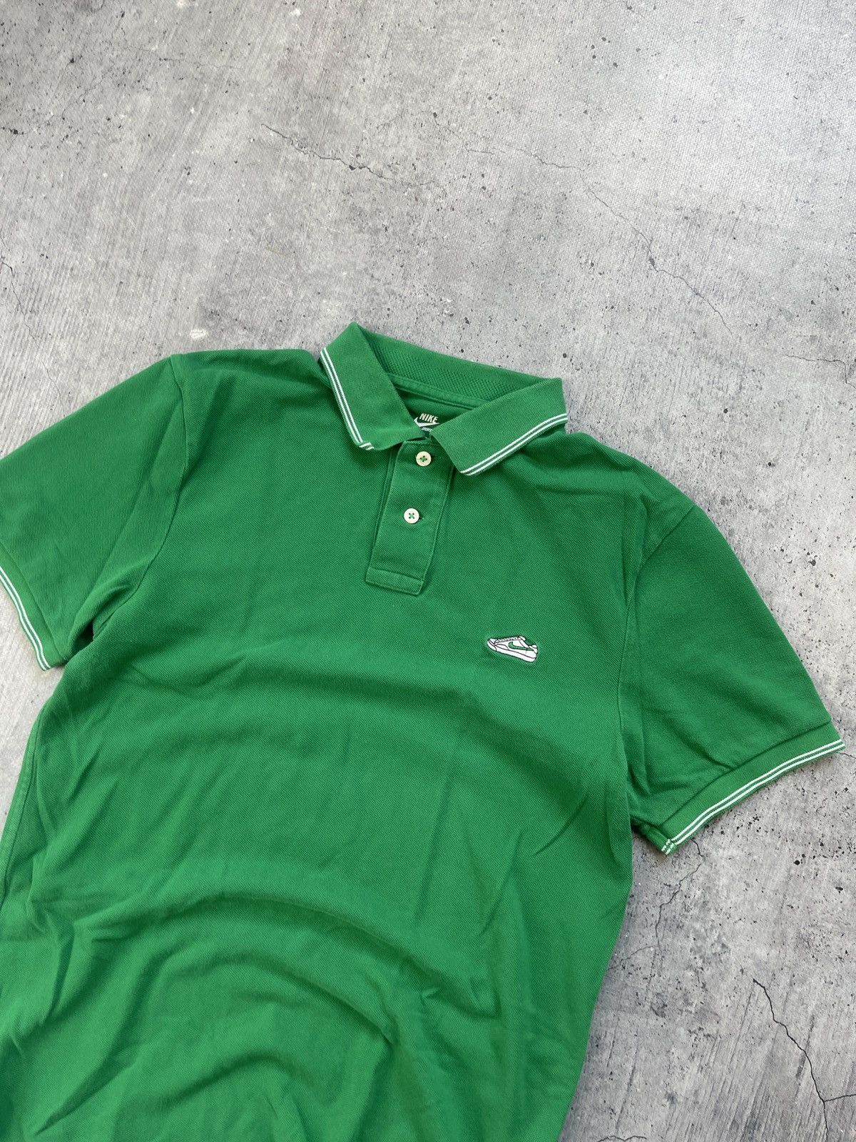 Nike × Vintage Vintage Nike Polo T Shirt Tee Baggy 90s Y2K Size US M / EU 48-50 / 2 - 3 Thumbnail