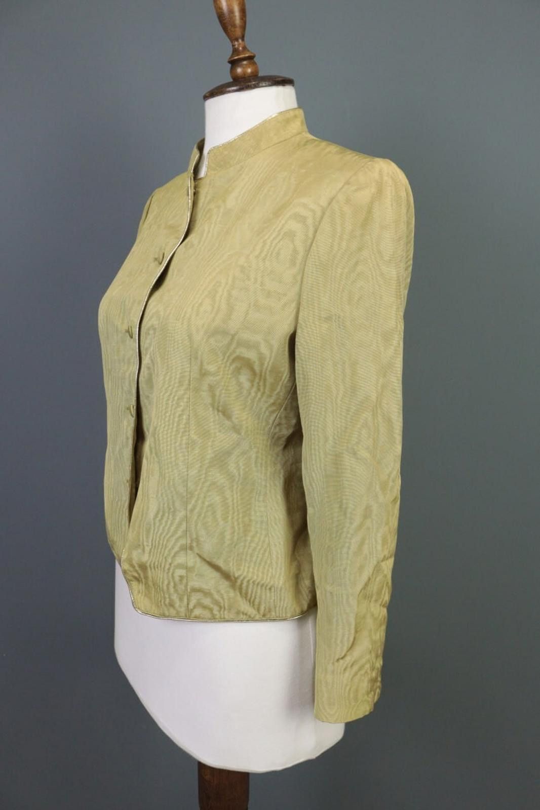 Guy Laroche Guy Laroche Paris Vintage Lightweight Blazer Jacket Size 40 Size M / US 6-8 / IT 42-44 - 7 Thumbnail