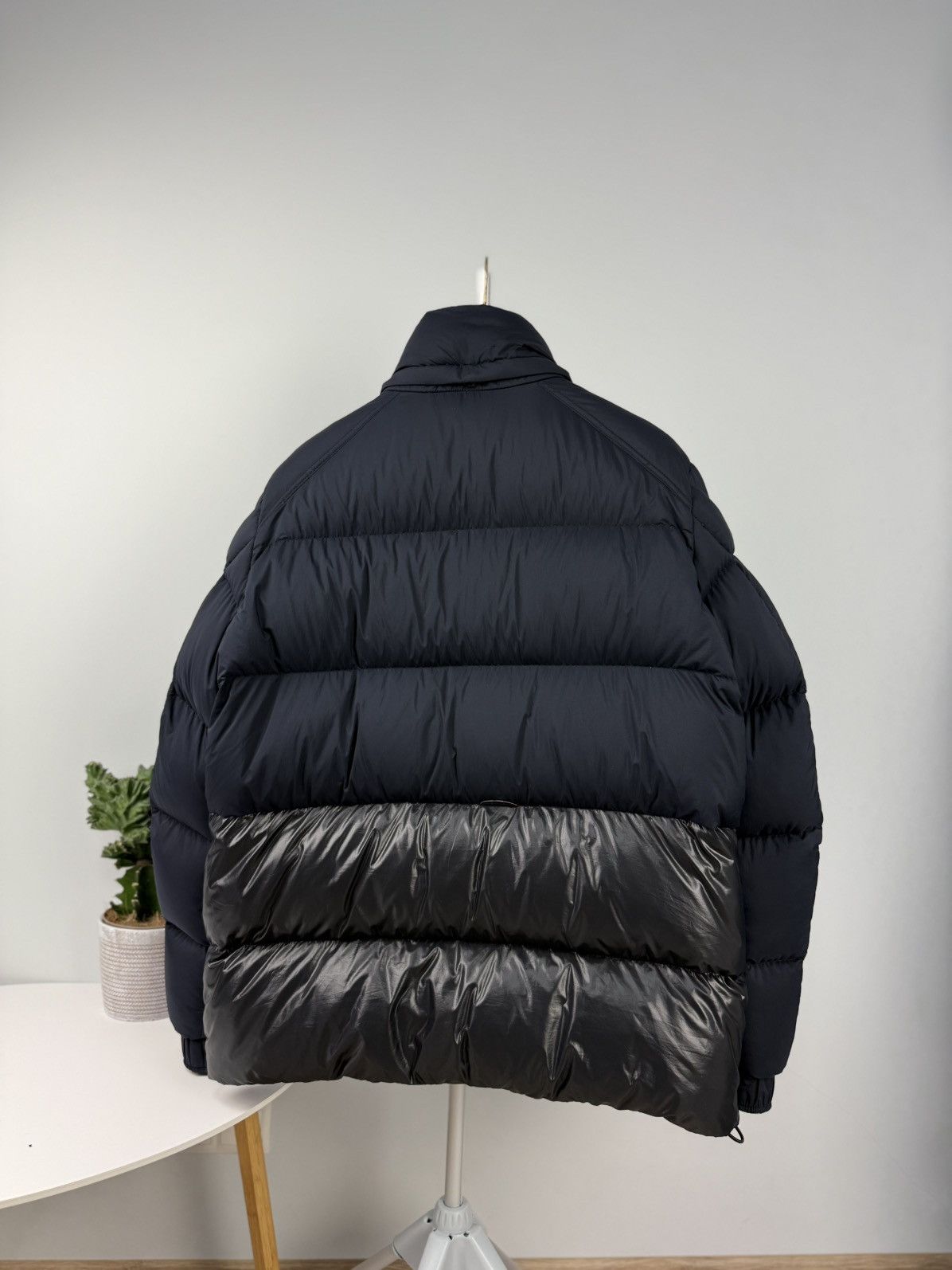 Moncler Moncler Puffer Jacket Nylon Maures Large Logo print moncler Size US L / EU 52-54 / 3 - 12 Thumbnail