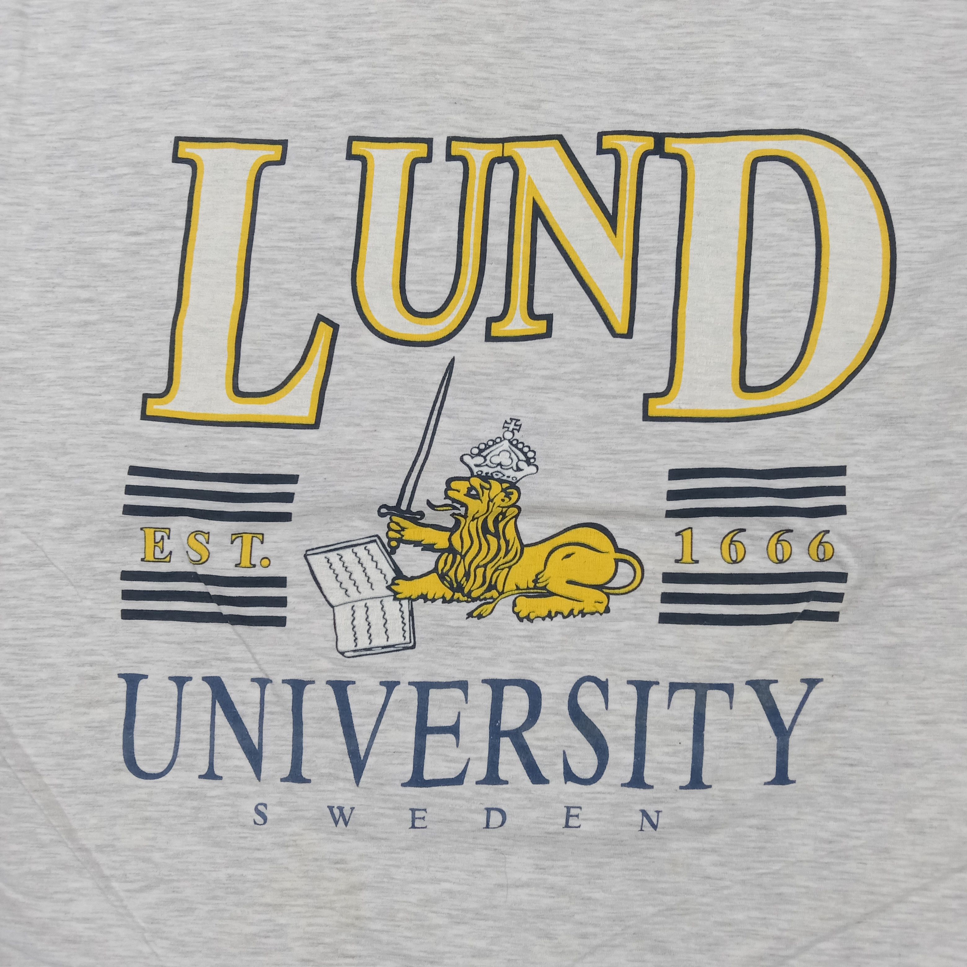 Vintage LUND University Sweden 90's Tshirt C285N70 Size US M / EU 48-50 / 2 - 4 Thumbnail