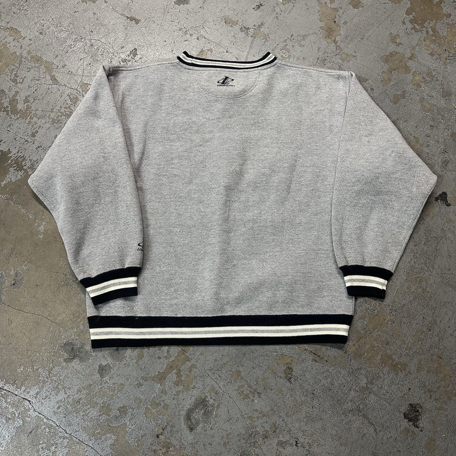 Logo Athletic × NFL × Vintage Vintage 90s Logo Athletic Los Angeles Raiders Sweatshirt Size US L / EU 52-54 / 3 - 3 Thumbnail