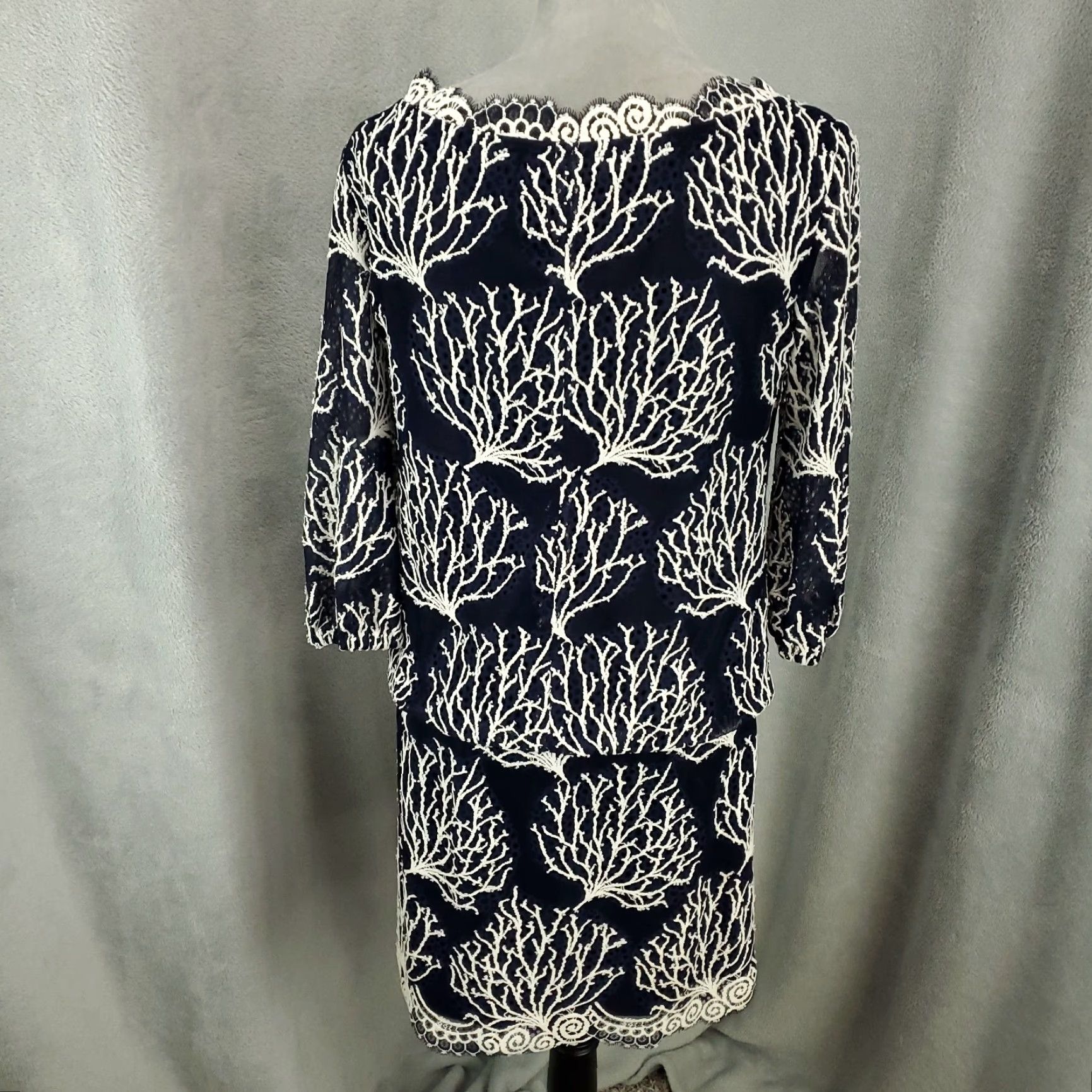 Lilly Pulitzer Lily Pulitzer Dress Womens 2 Blue White Seaside Coral Lace Embroided Accent Size XS / US 0-2 / IT 36-38 - 3 Thumbnail
