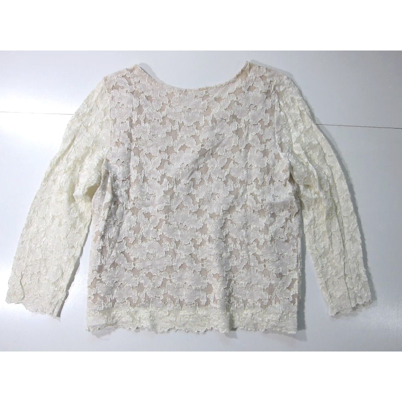 Coldwater Creek Coldwater Creek Ivory Crochet Lace Knit Long Sleeve Lined Blouse Women Medium Size L / US 10 / IT 46 - 2 Thumbnail