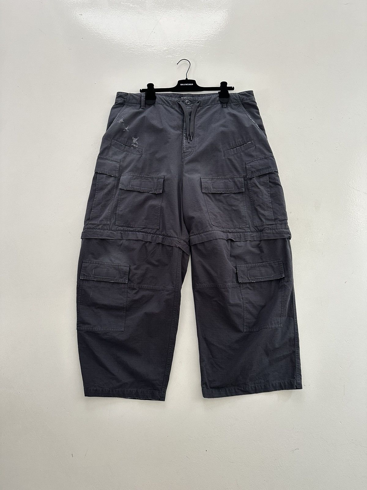 Balenciaga Large cargo pants Size US 34 / EU 50 - 1 Thumbnail