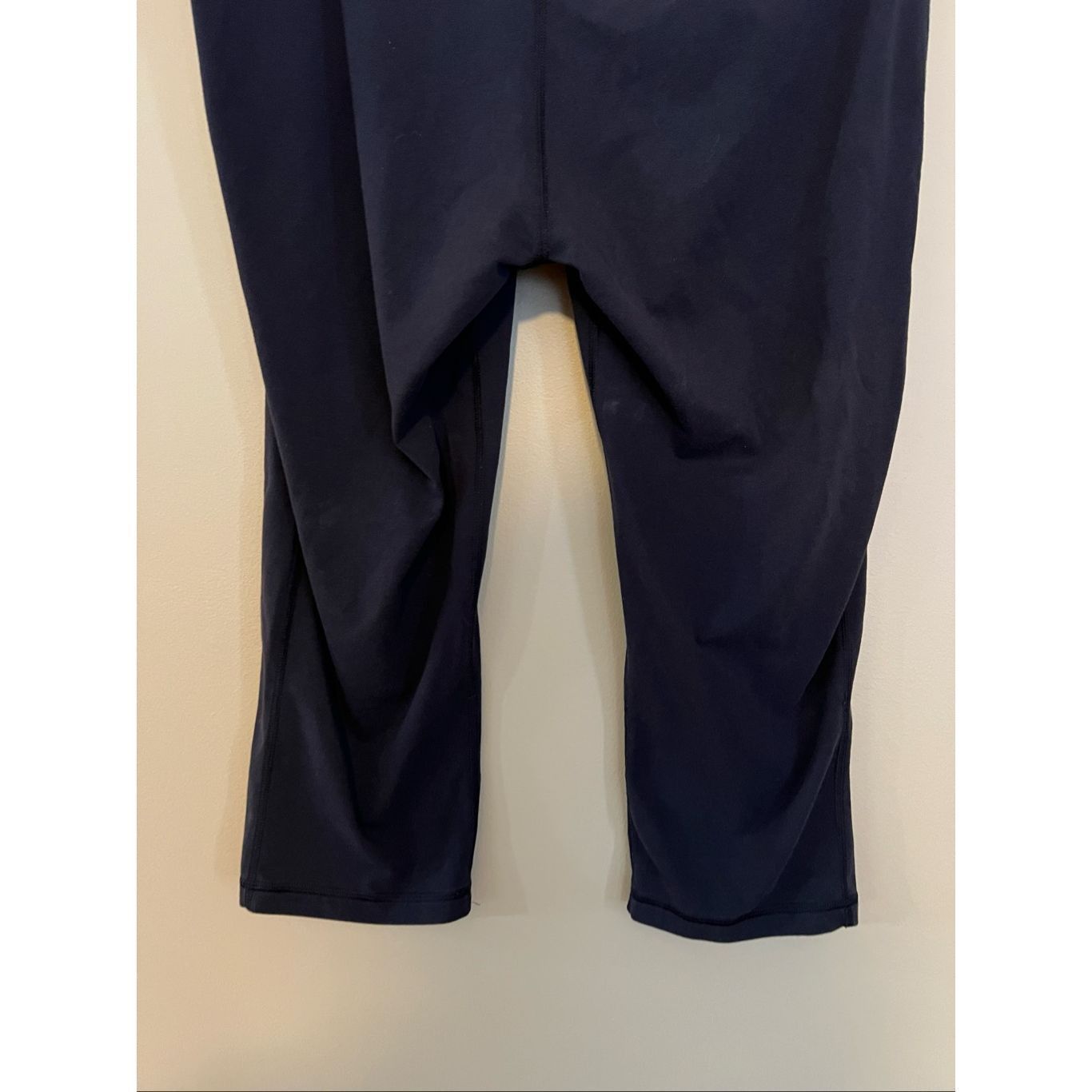 Under Armour Under Armour Black Capri Leggings Woman’s Size XL Size 32" / US 10 / IT 46 - 8 Thumbnail