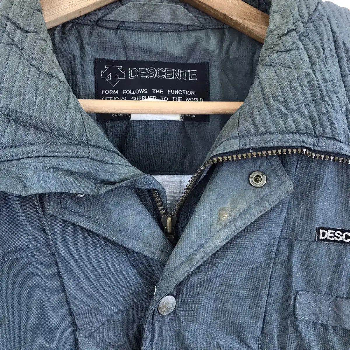 Descente Vintage DESCENTE JAPAN SKIER All Terrain Tactical Ski Jacket Size US L / EU 52-54 / 3 - 5 Thumbnail