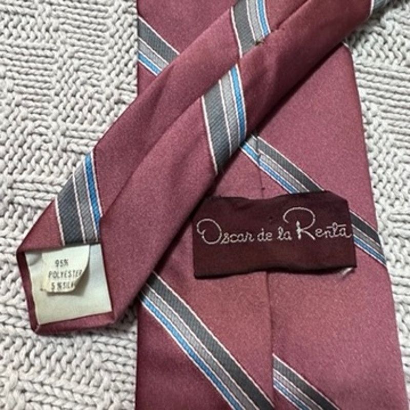 Oscar De La Renta Vintage Oscar de la Renta maroon striped tie Size ONE SIZE - 3 Thumbnail