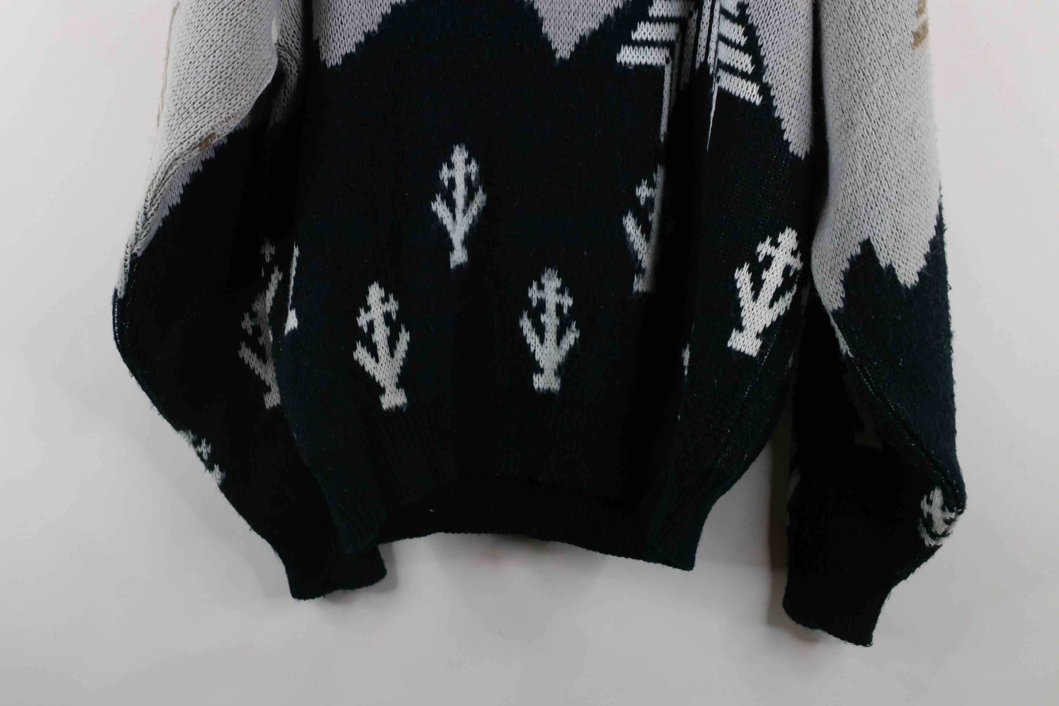Vintage Vintage 90s Streetwear Snowflake Tree Knit Crewneck Sweater Size US L / EU 52-54 / 3 - 10 Thumbnail