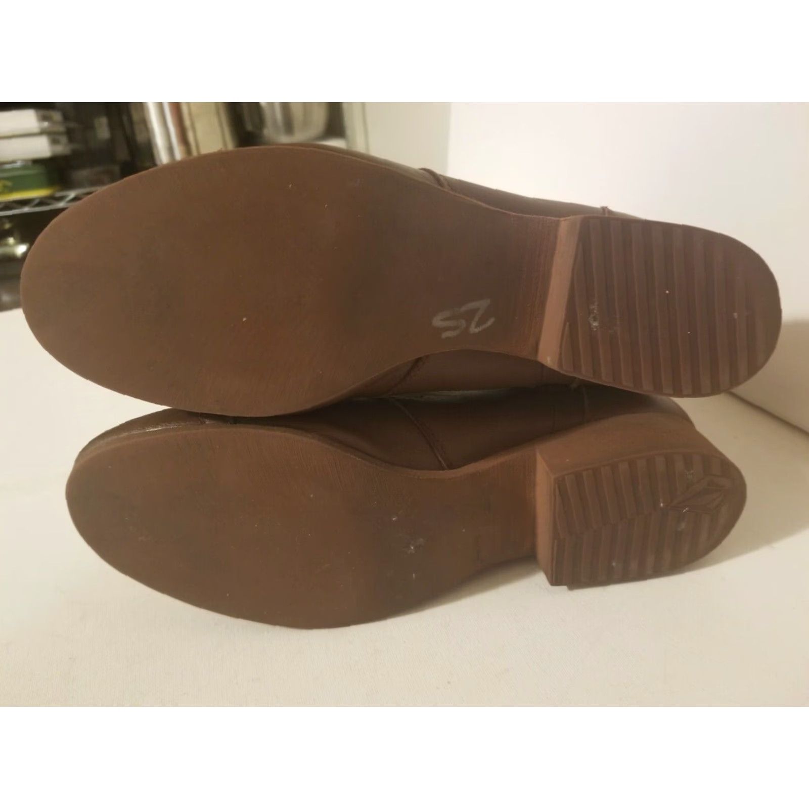 Volcom VINTAGE Volcom Brown Leather Boots Size 8.5 Womens Low Heel Lace Zipper Size US 8.5 / IT 38.5 - 7 Thumbnail