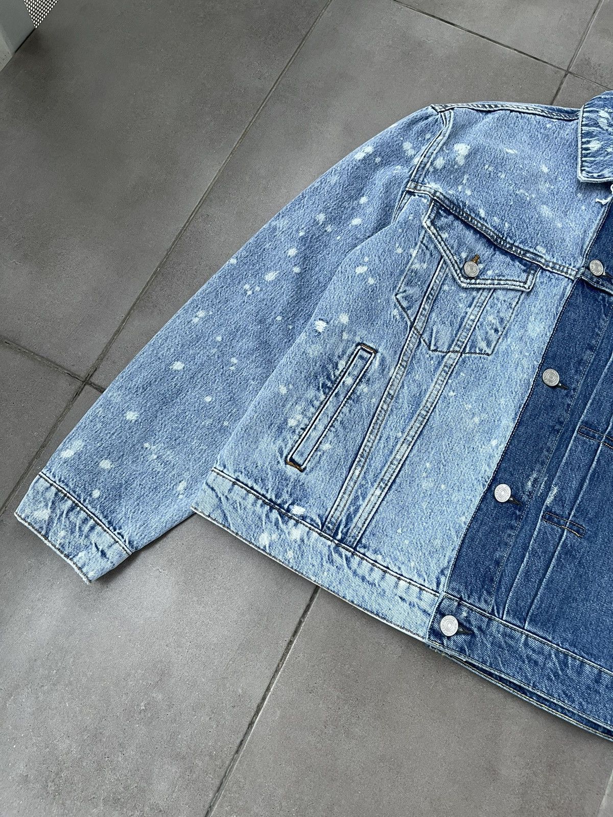 Frame !DS! SS23 Frame Half Bleached Blue Denim Jacket Size US M / EU 48-50 / 2 - 11 Thumbnail
