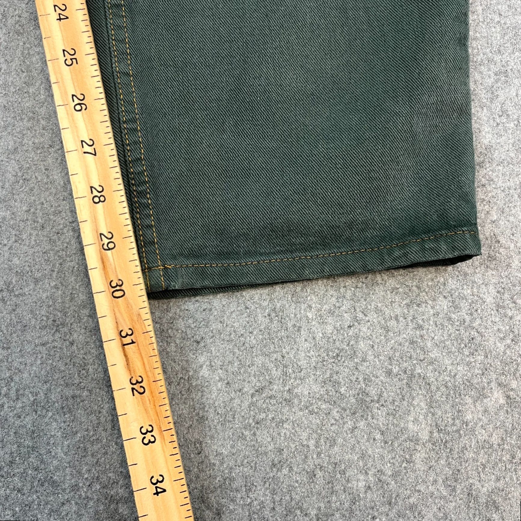 Hugo Boss VINTAGE Hugo Boss Jeans Regular Tapered 32 32 Green 90s Mens Denim 5-Pocket Design Cotton Baggy? (Adaptation: remove uncertain) Size US 32 / EU 48 - 4 Thumbnail