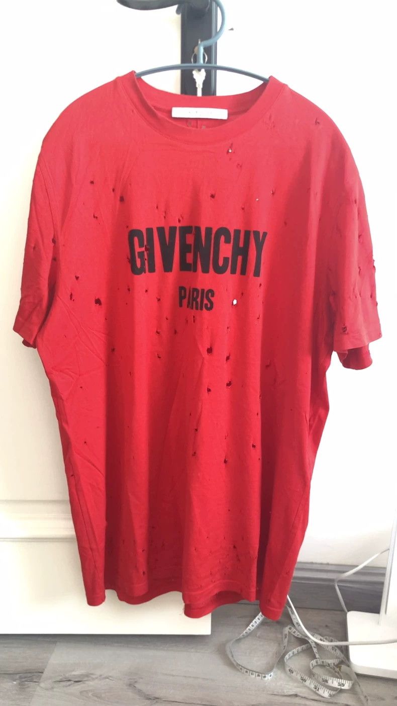 Givenchy Givenchy Ripped Short Sleeve T-Shirt, Made in Portugal Size US XS / EU 42 / 0 - 1 Thumbnail