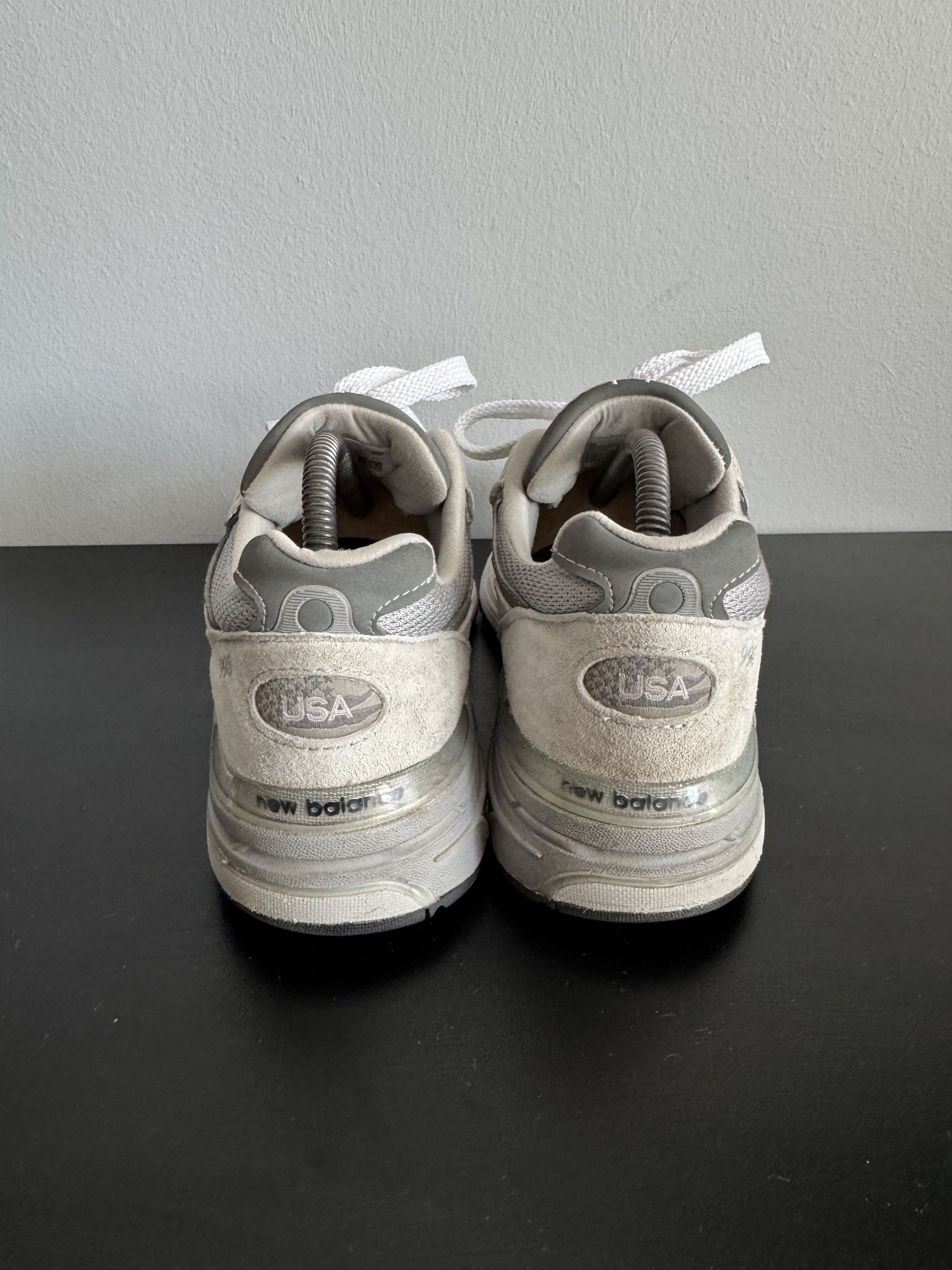 New Balance New Balance 993 Grey Made in USA 990 Suede Steve jobs Size US 8.5 / IT 38.5 - 2 Thumbnail