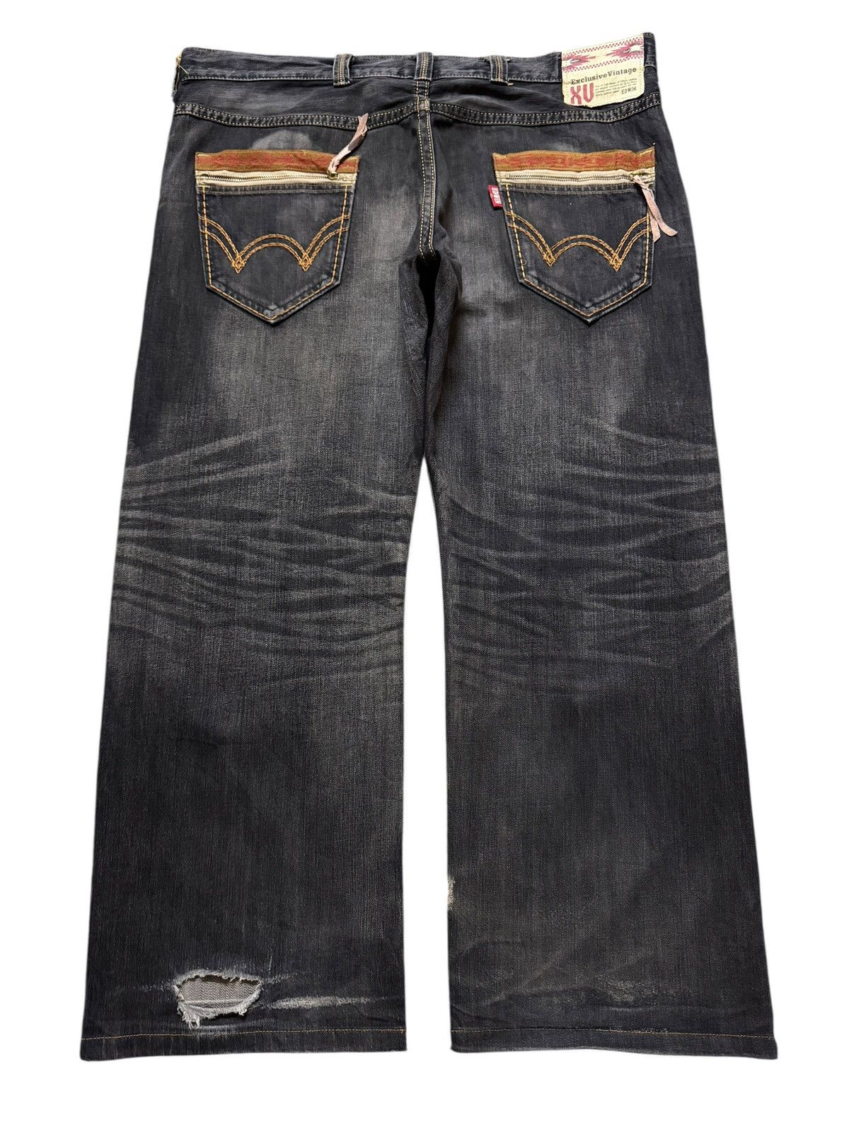 Edwin Vintage 90s Edwin Faded Wash Whiskers Wide Leg Baggy Jeans Size US 42 / EU 58 - 2 Thumbnail