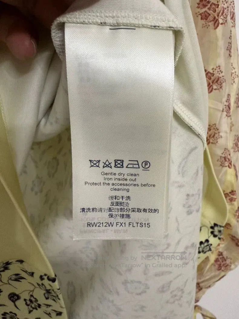 Louis Vuitton Louis Vuitton Beige Floral Print Long Sleeve Shirt. Size US S / EU 44-46 / 1 - 5 Thumbnail