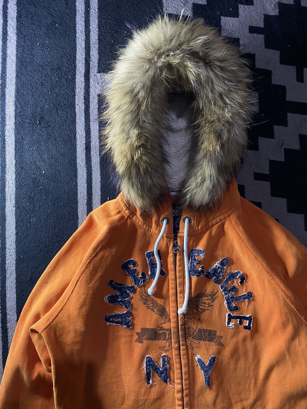 Le Grande Bleu (L.G.B.) Vintage american eagle faux fur distressed zip hoodie Size US S / EU 44-46 / 1 - 2 Thumbnail